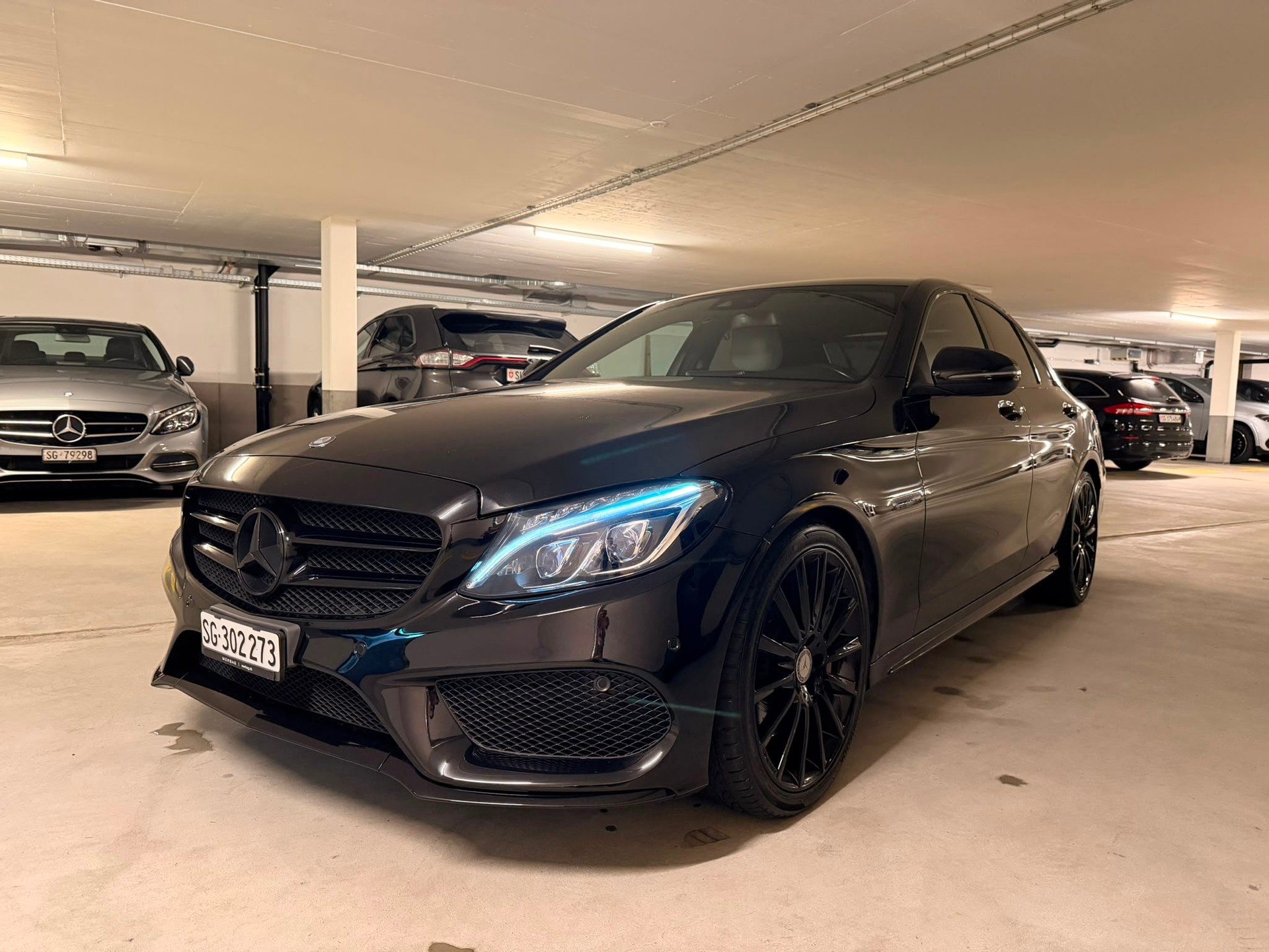 MERCEDES-BENZ C 300 AMG Line