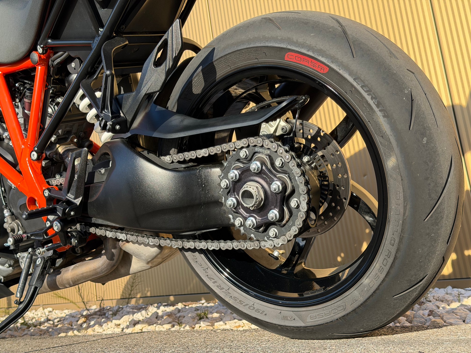 KTM 1290 Super Duke GT-image-13