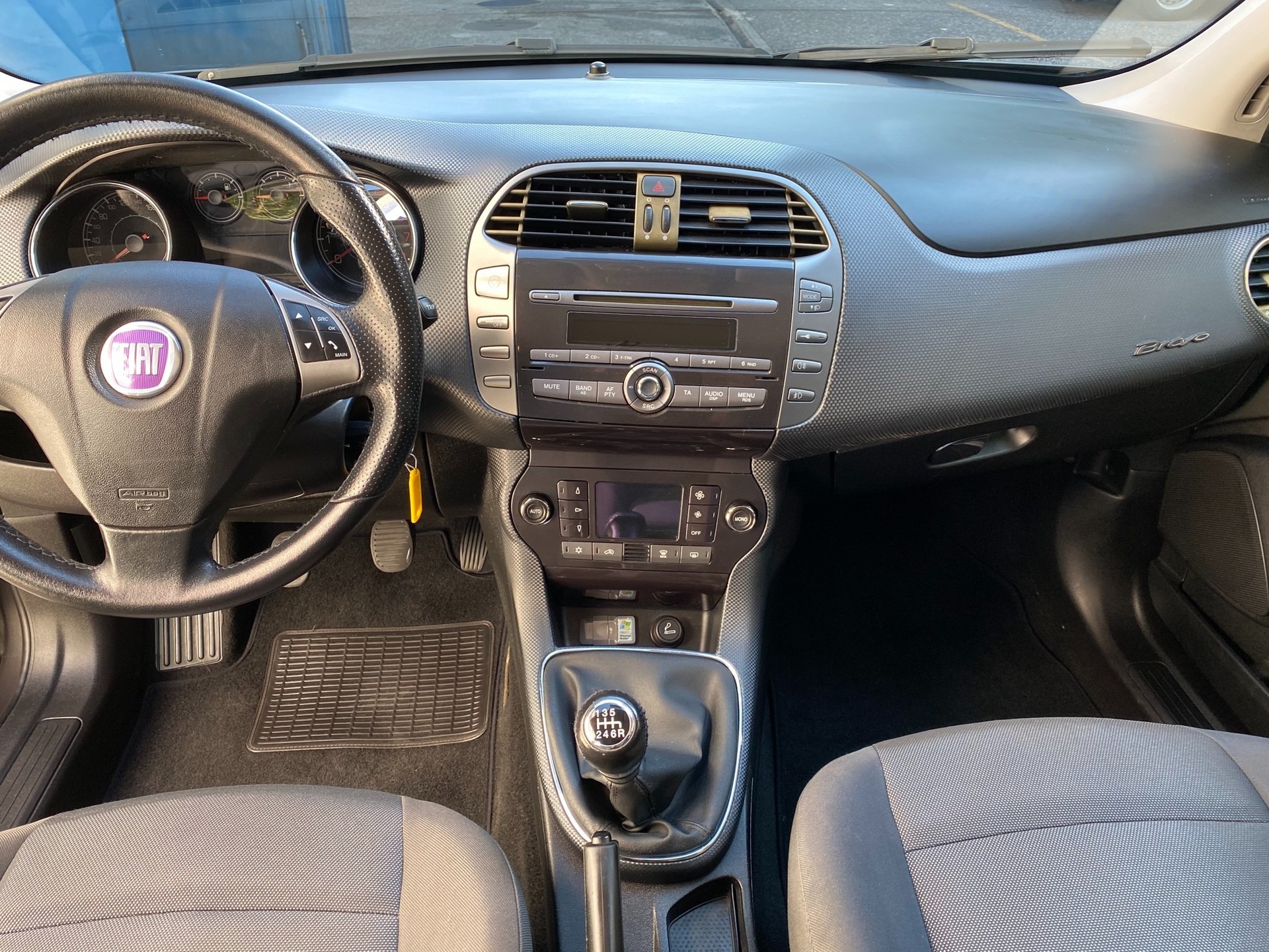 FIAT Bravo 1.4 16V Dynamic-image-7