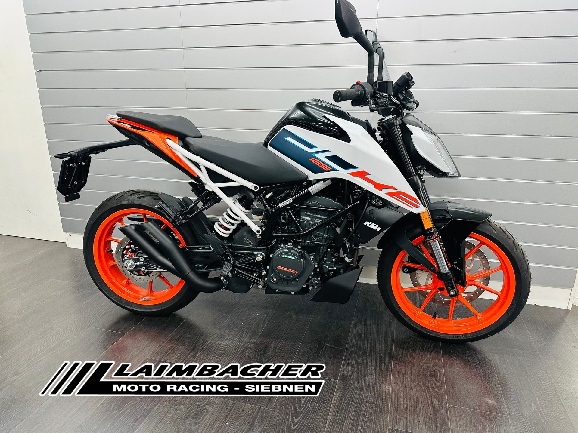 KTM 125 Duke-image-0