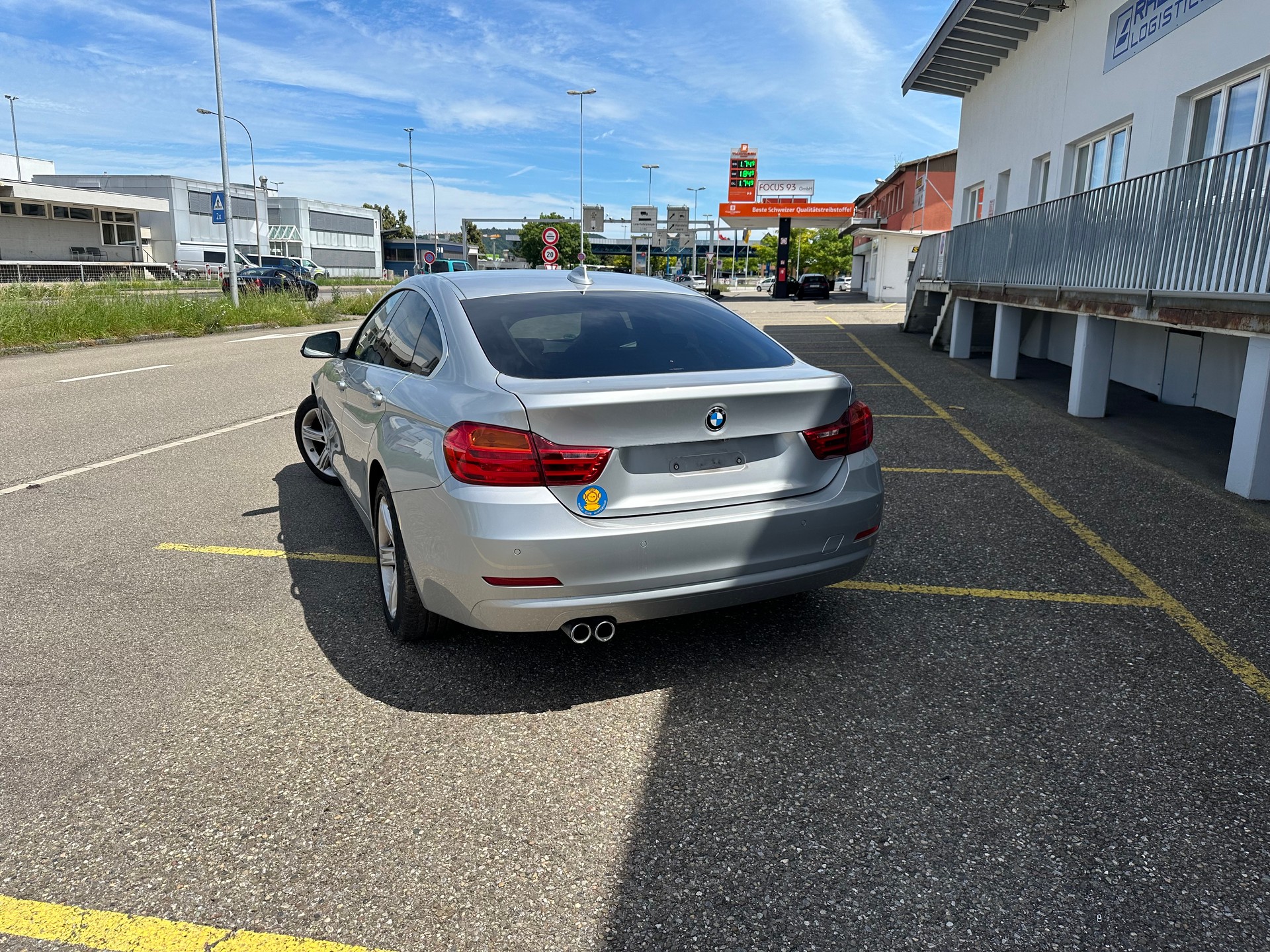 BMW 428i Gran Coupé-image-4