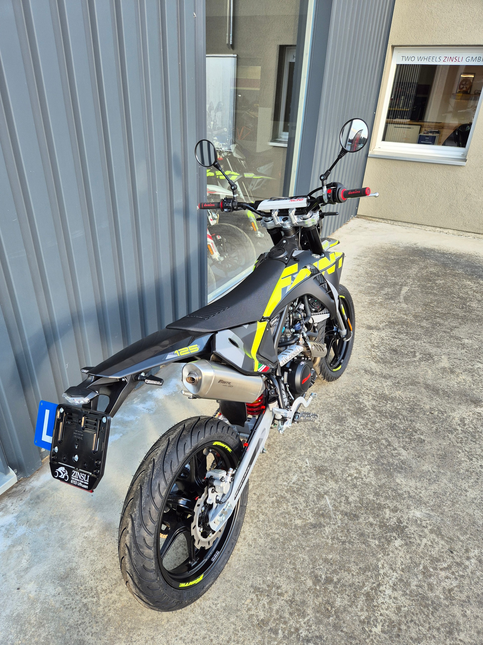 FANTIC XMF 125 Motard-image-6