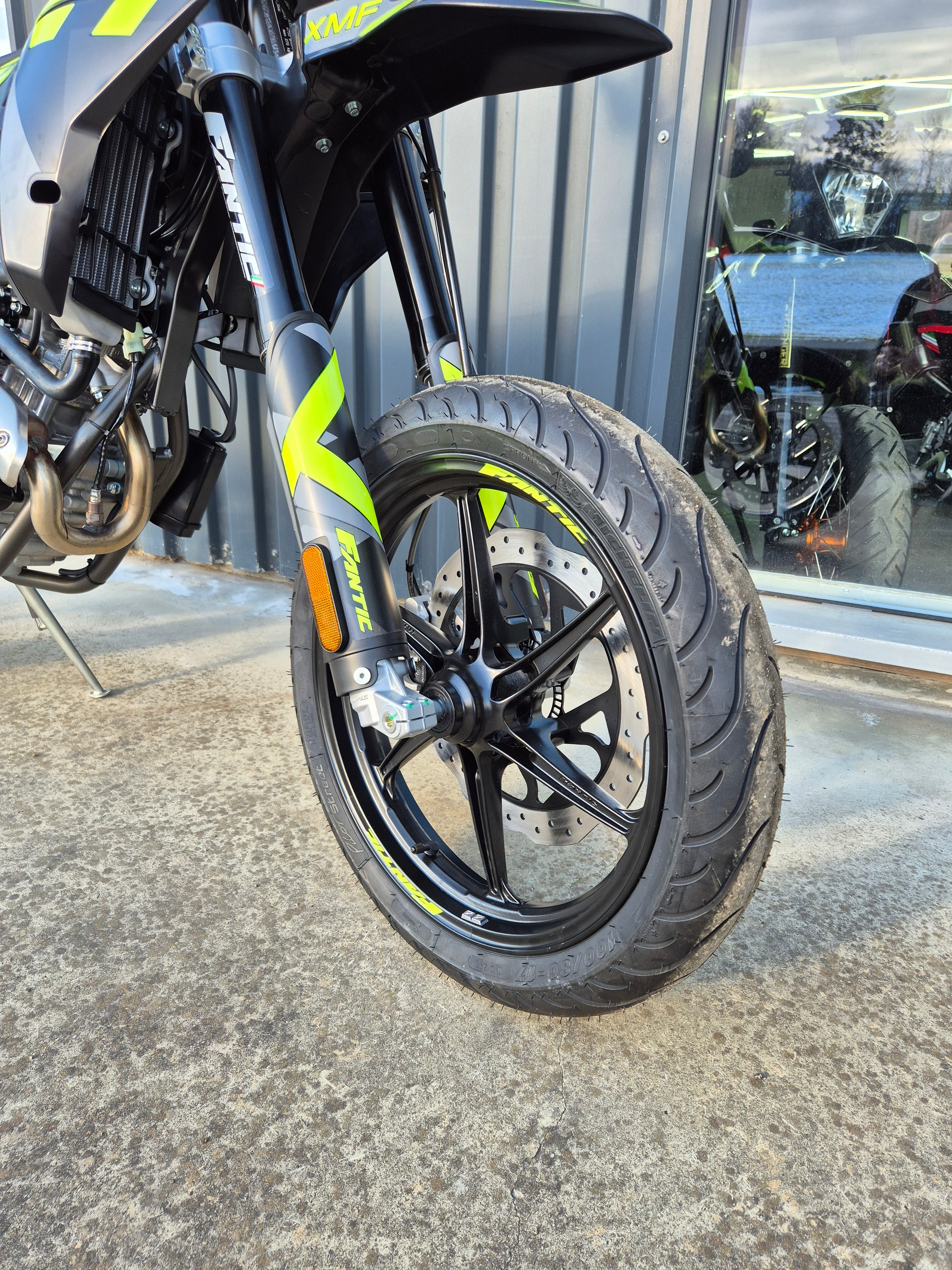 FANTIC XMF 125 Motard-image-9