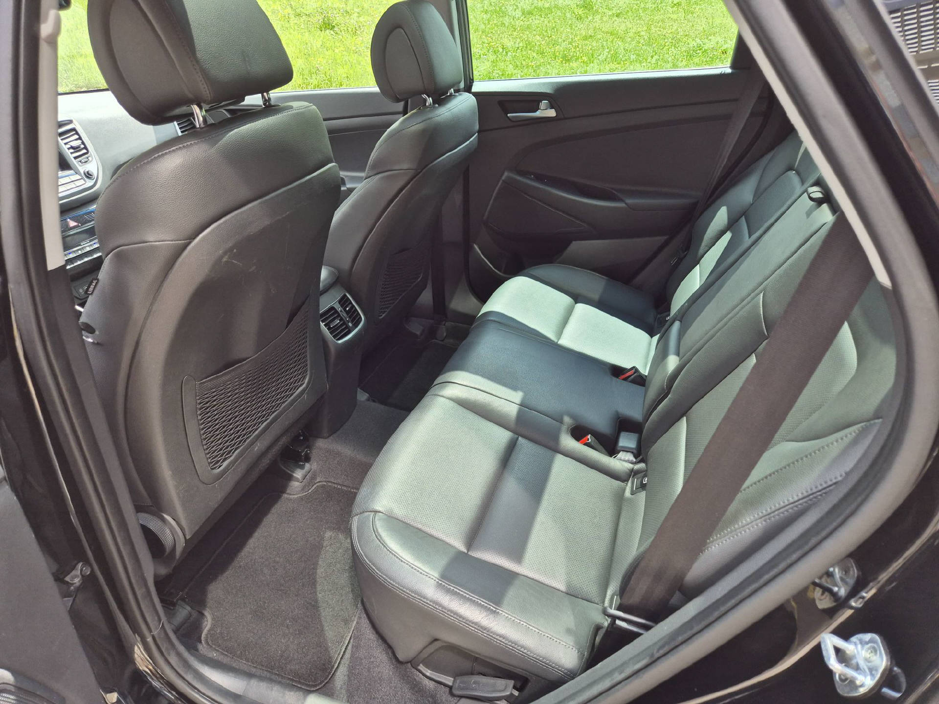HYUNDAI Tucson 2.0 CRDi 185 4WD-image-14