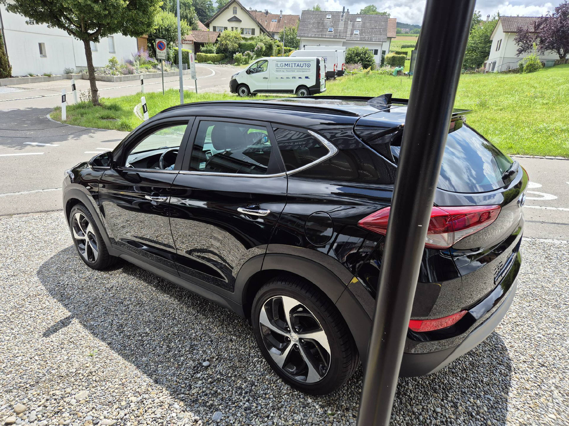 HYUNDAI Tucson 2.0 CRDi 185 4WD-image-3