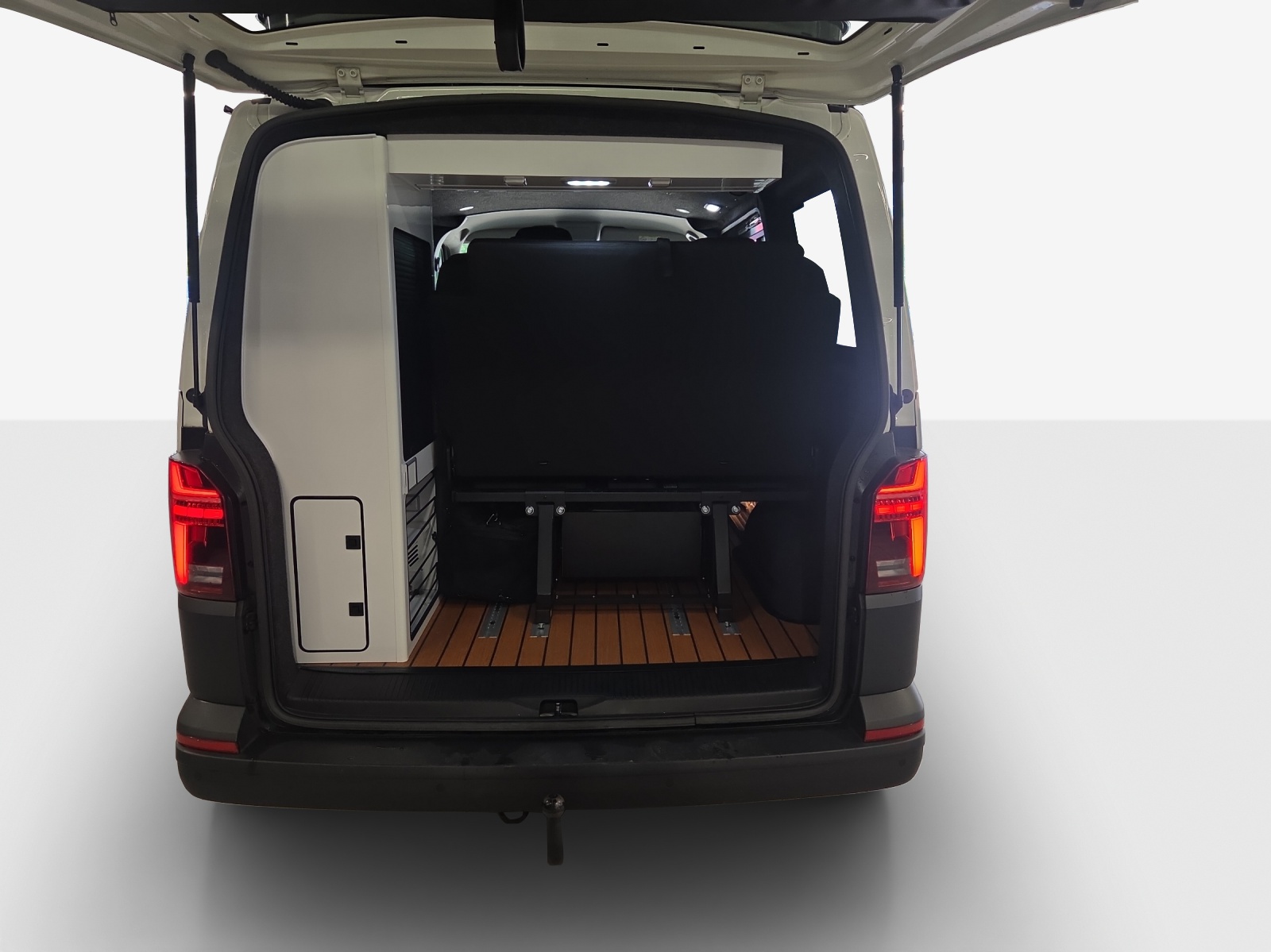 VW Envi Pure 2.0 TDI-image-12