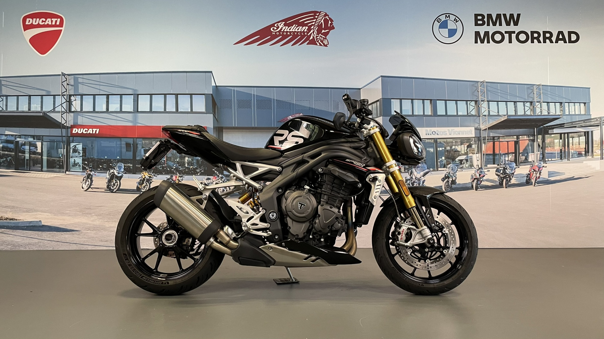 TRIUMPH Speed Triple 1200 RS-image-5