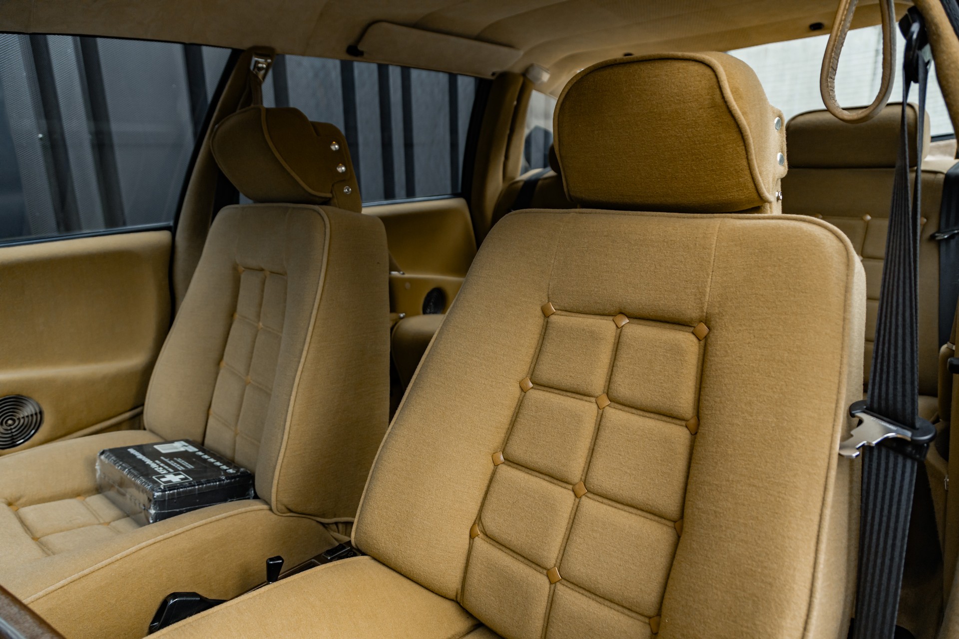 CITROEN CX Sedan 2400 Prestige-image-13