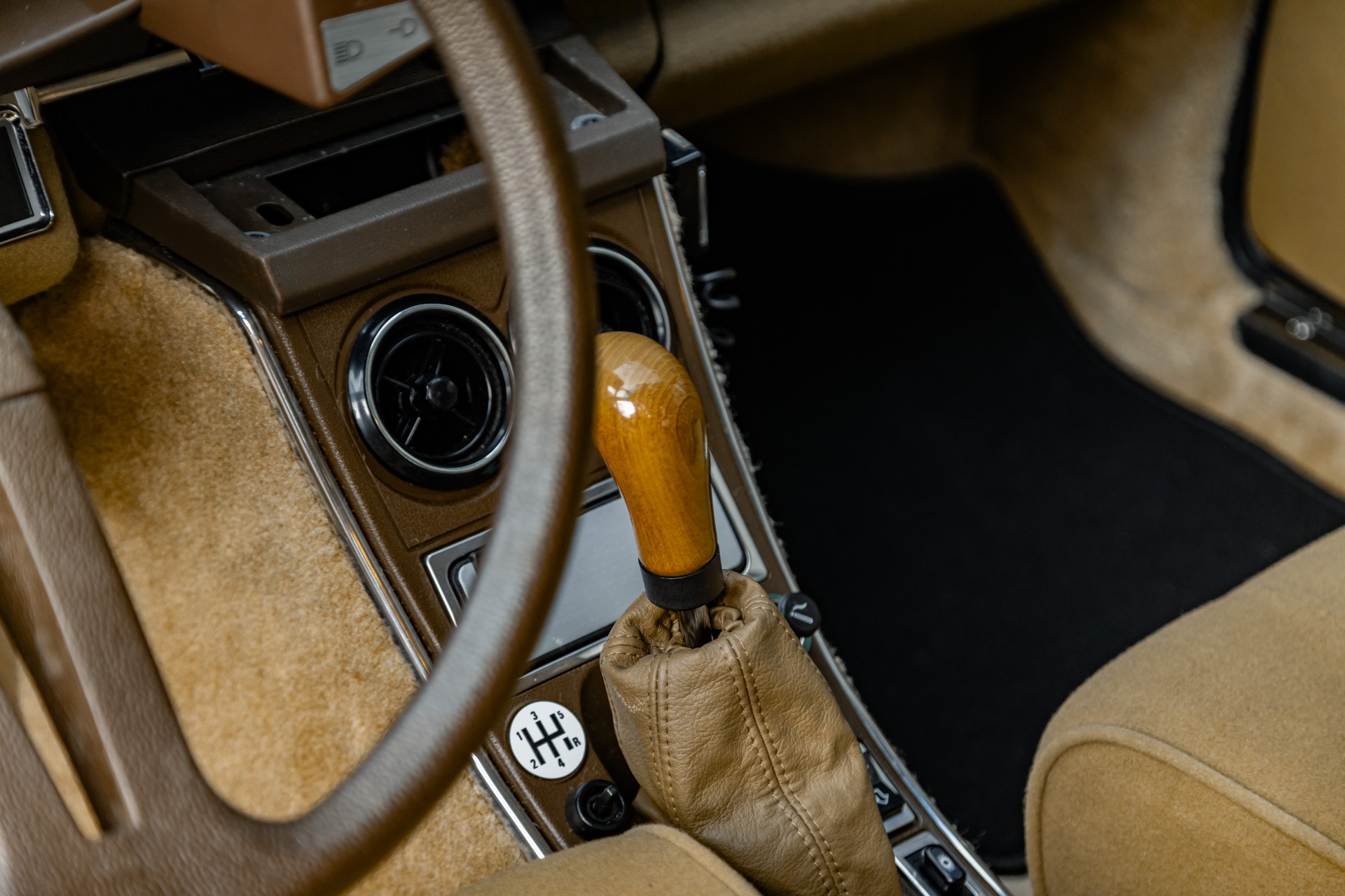 CITROEN CX Sedan 2400 Prestige-image-11