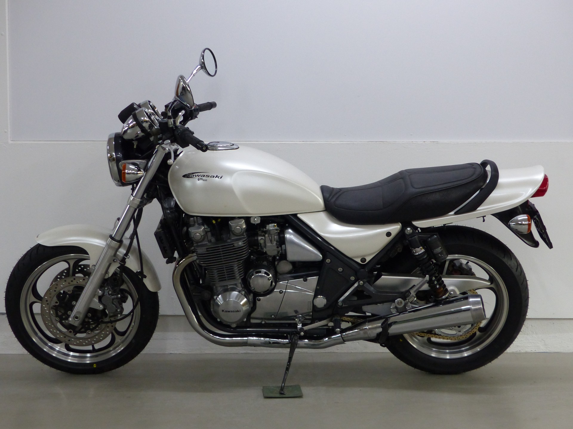 KAWASAKI Zephyr 1100-image-12