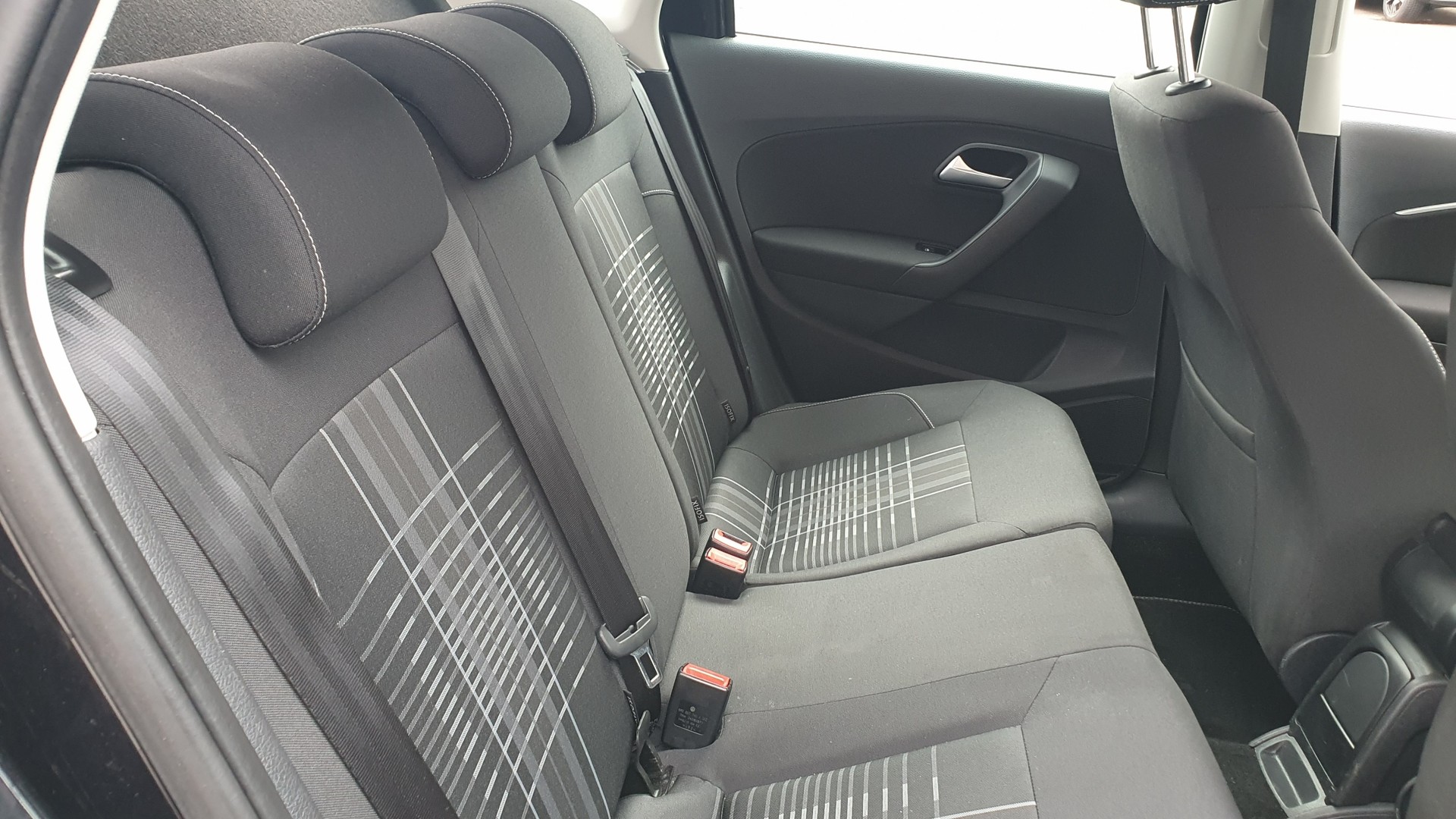 VW Polo 1.2 TSI BMT Lounge DSG-image-13
