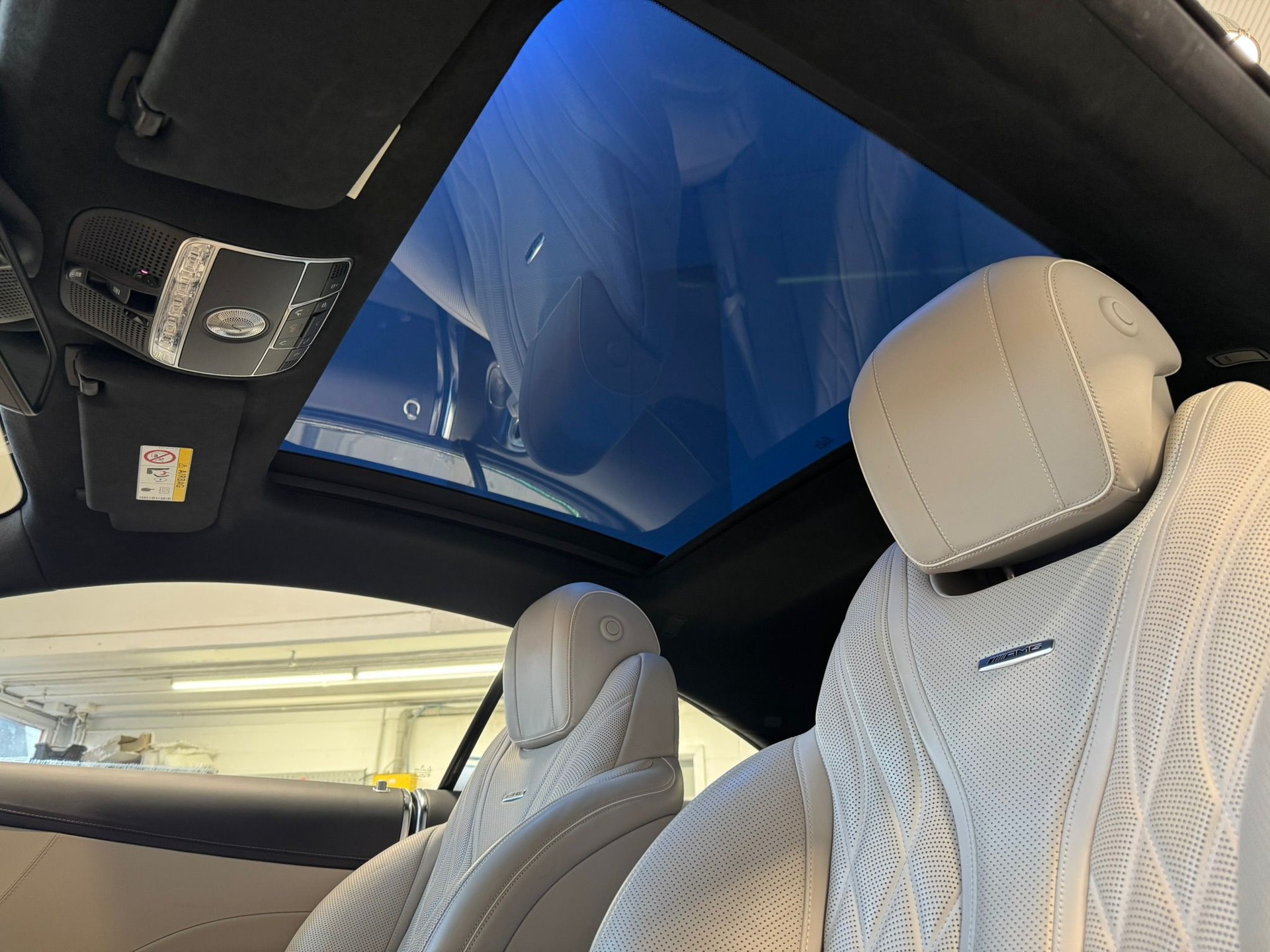 MERCEDES-BENZ S 63 AMG Coupé 4Matic Speedshift MCT-image-10