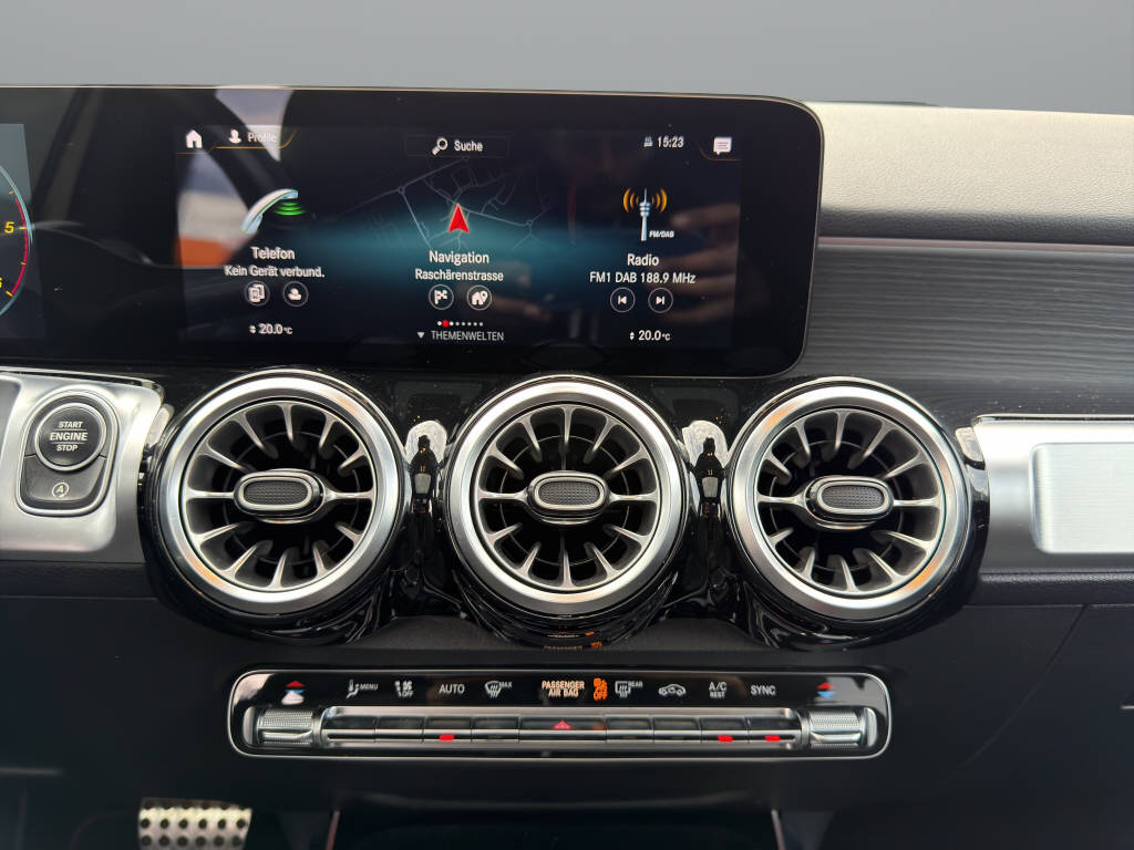 MERCEDES-BENZ GLB 220 d AMG Line 4matic-image-11