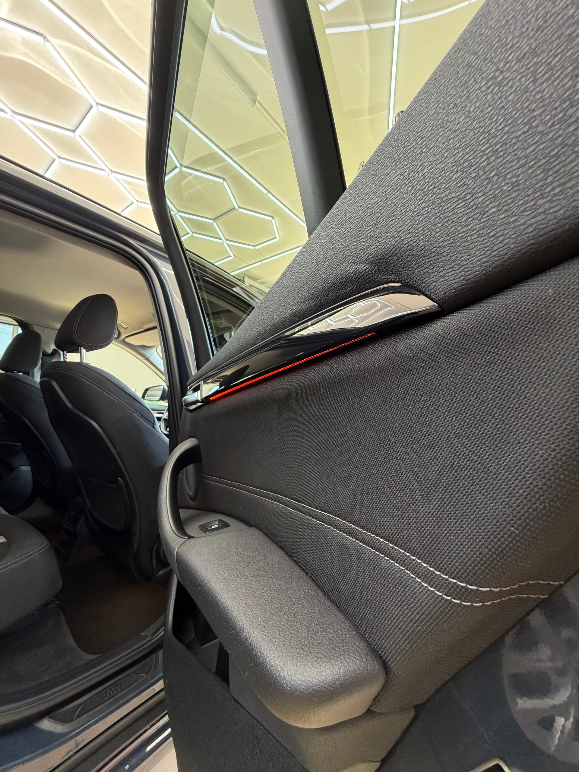 BMW X1 xDrive 18d Sport Line Steptronic-image-7