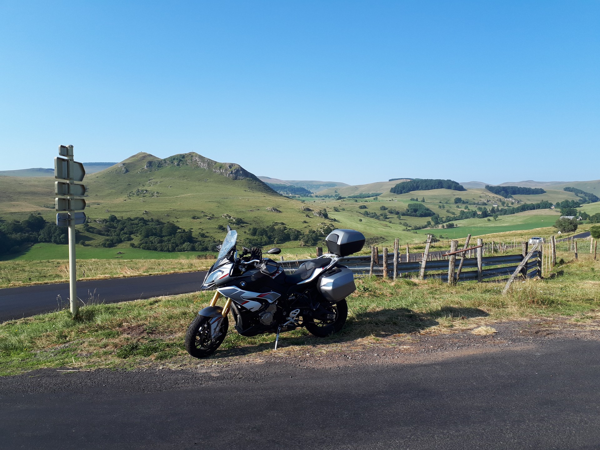 BMW S 1000 XR ABS-image-7