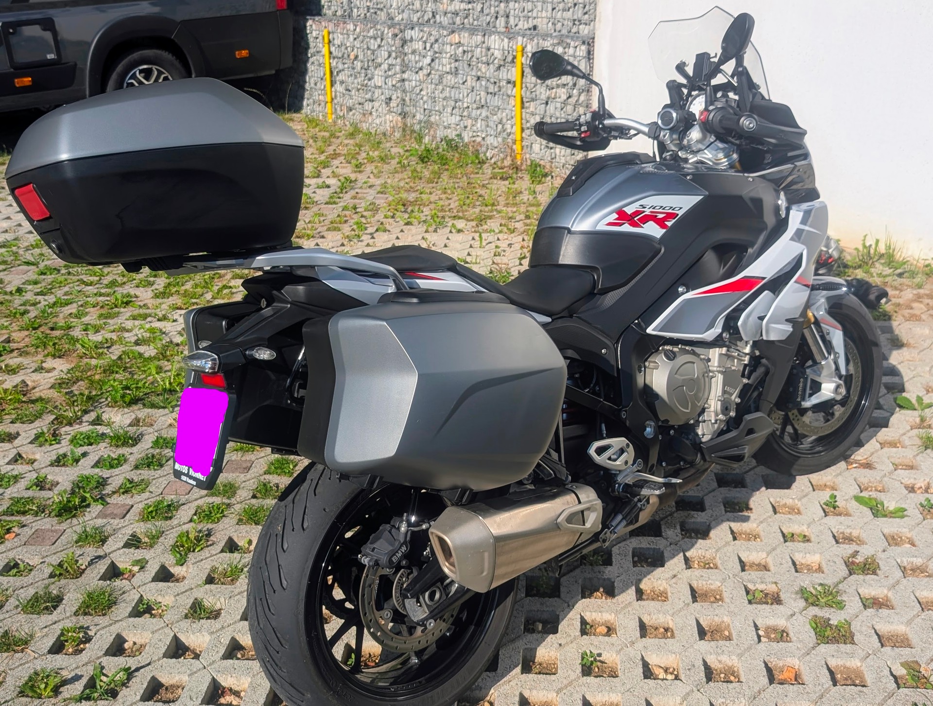 BMW S 1000 XR ABS-image-2
