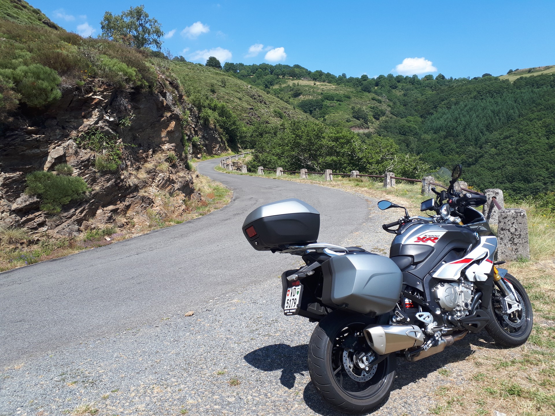 BMW S 1000 XR ABS-image-6
