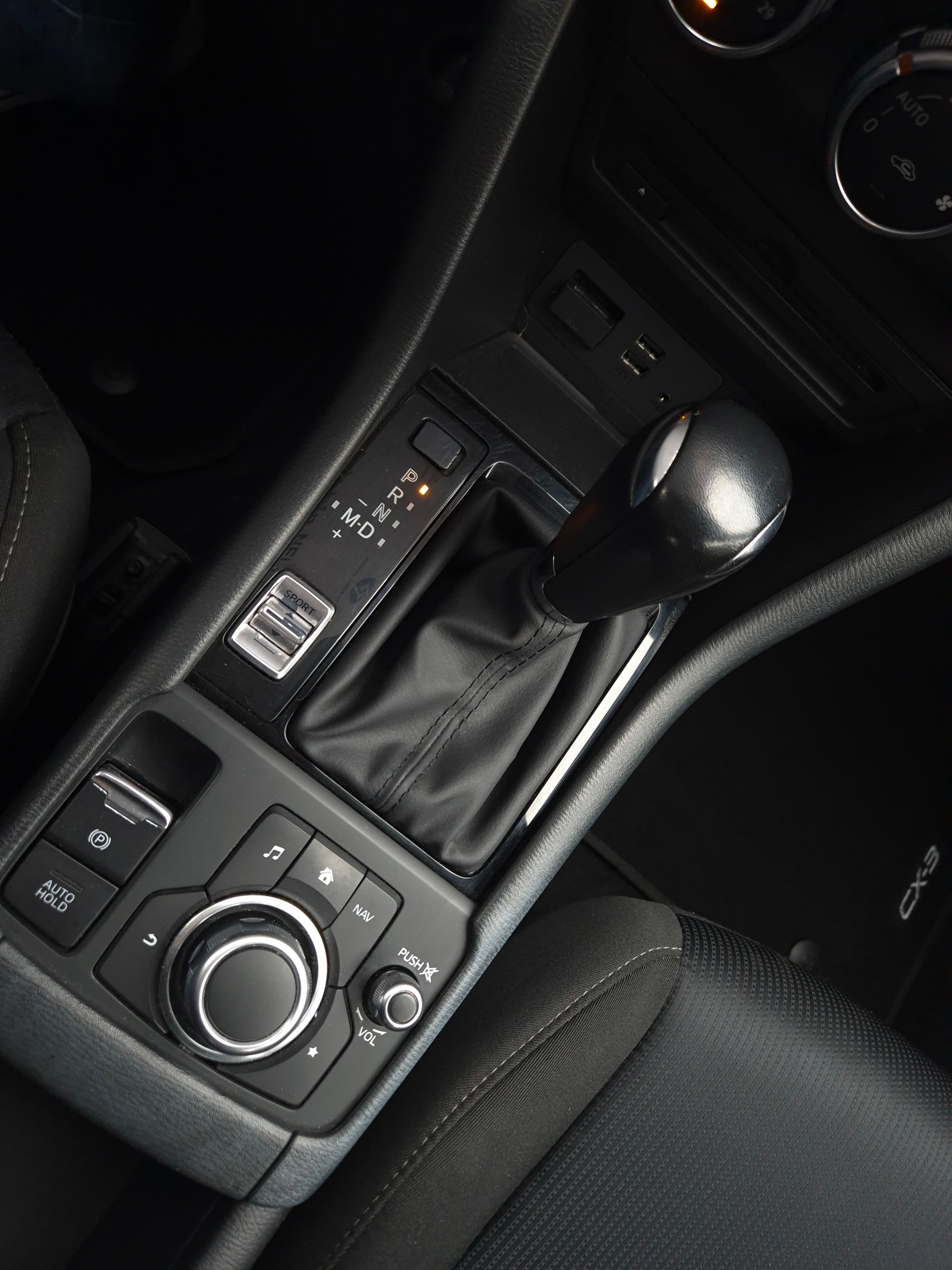 MAZDA CX-3 SKYACTIV-G 150 Ambition AWD Automat-image-23