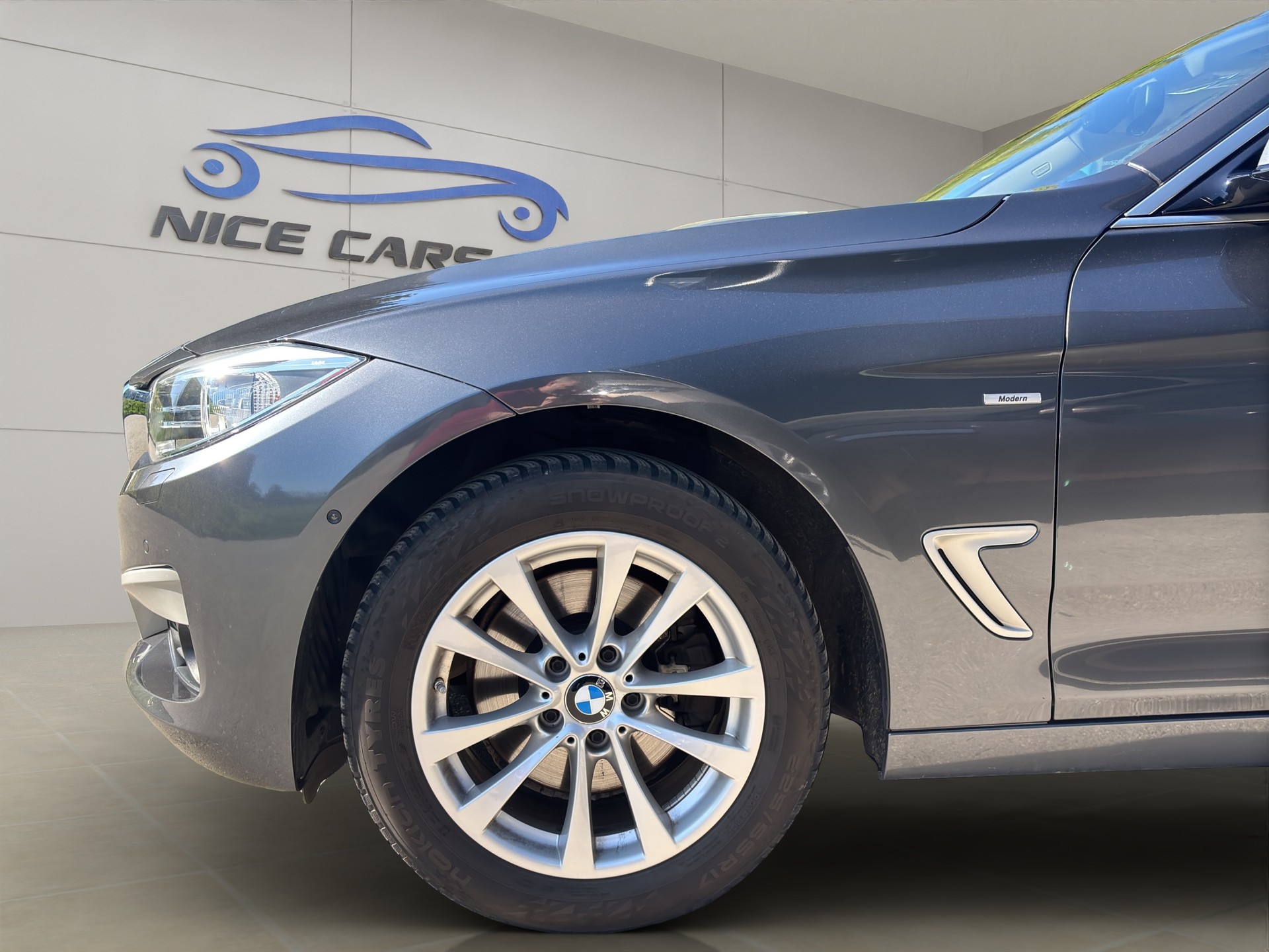 BMW 328i GT xDrive Modern Line Steptronic-image-9