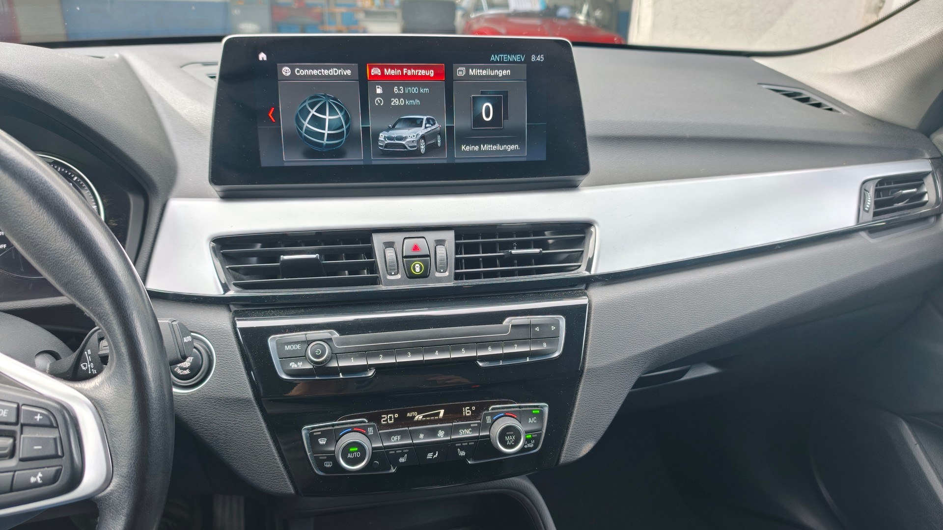 BMW X1 sDrive 18d xLine Steptronic-image-8