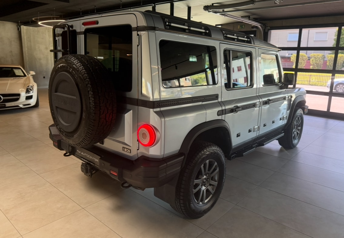 INEOS Grenadier 3.0D Fieldmaster Edition-image-2
