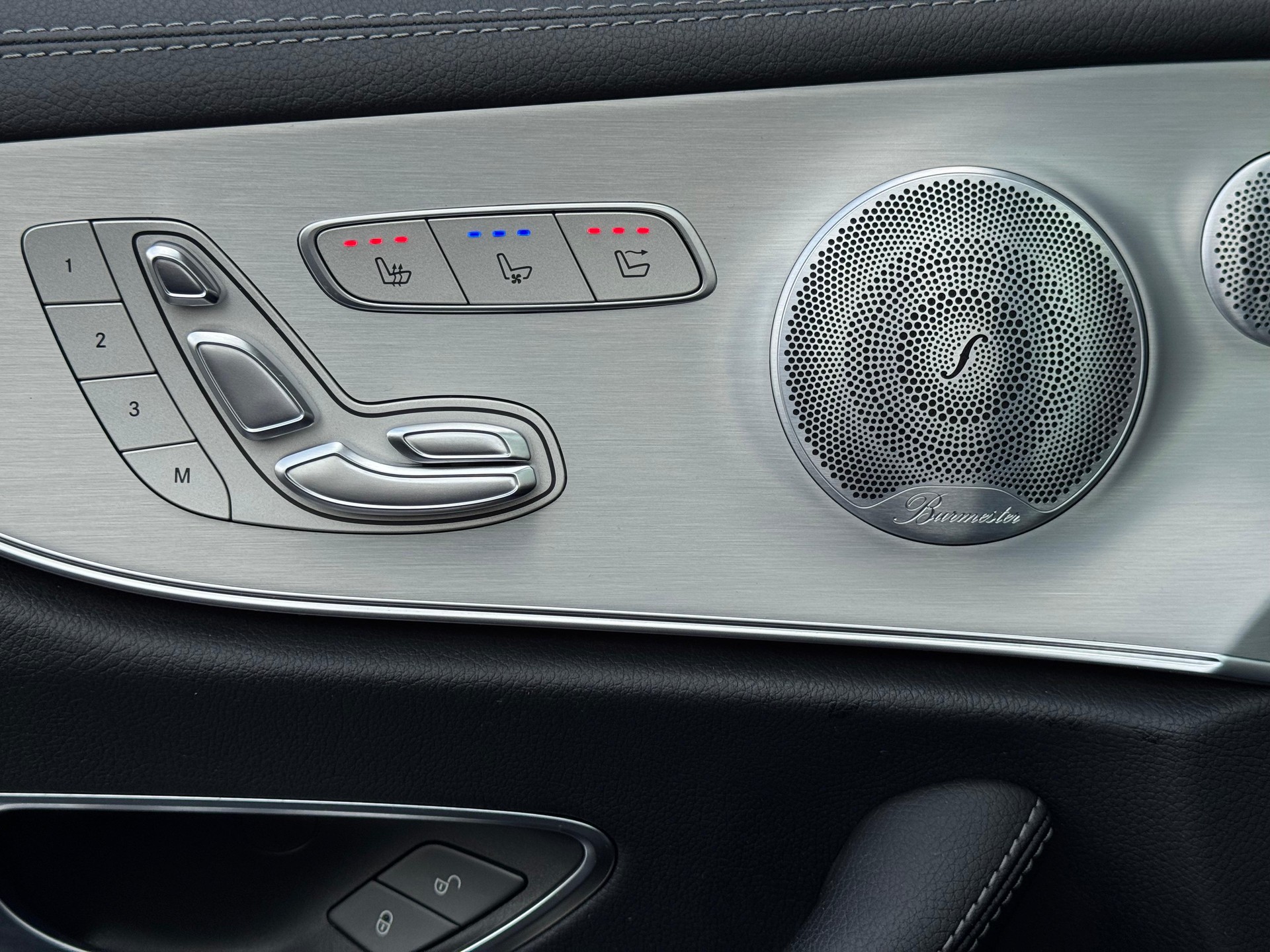 MERCEDES-BENZ E 450 Cabriolet AMG Line 4 Matic 9G-Tronic-image-20