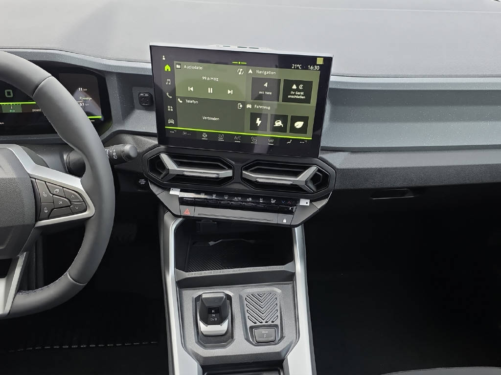 DACIA Bigster 1.8 Hybrid Journey-image-8