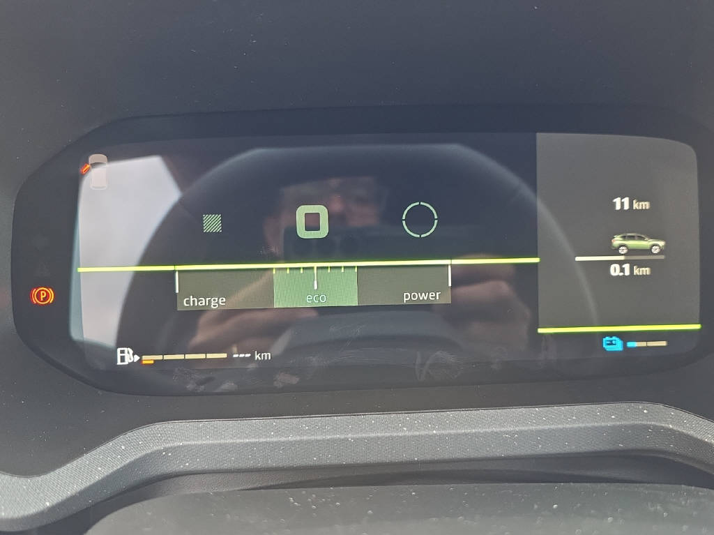 DACIA Bigster 1.8 Hybrid Journey-image-13