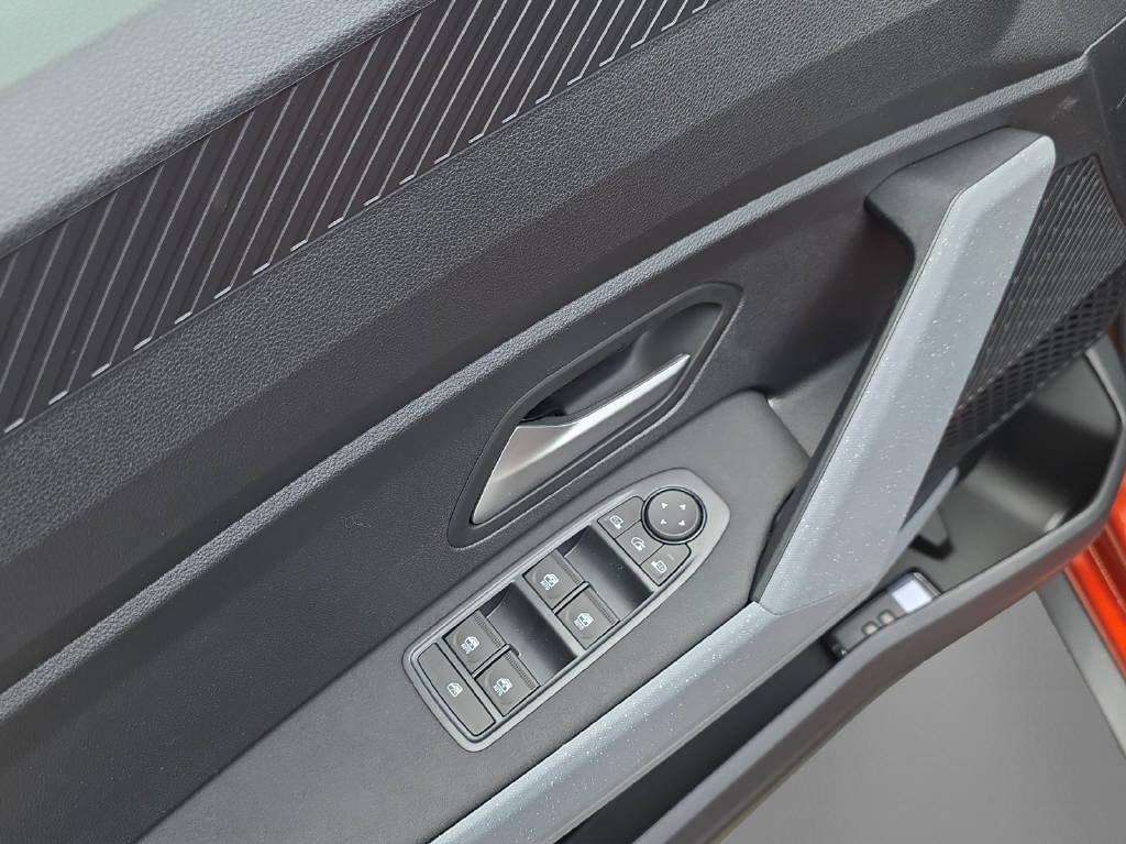 DACIA Bigster 1.8 Hybrid Journey-image-14