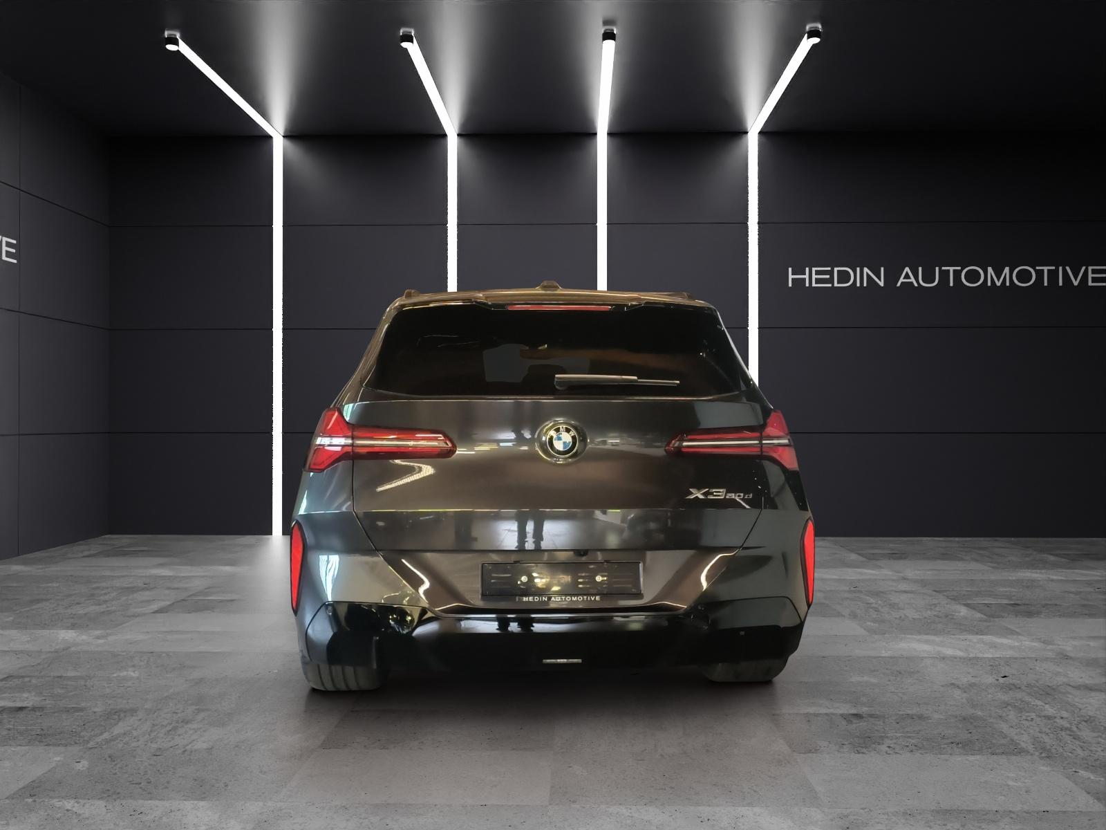 BMW X3 20d xDrive-showroom-element-3