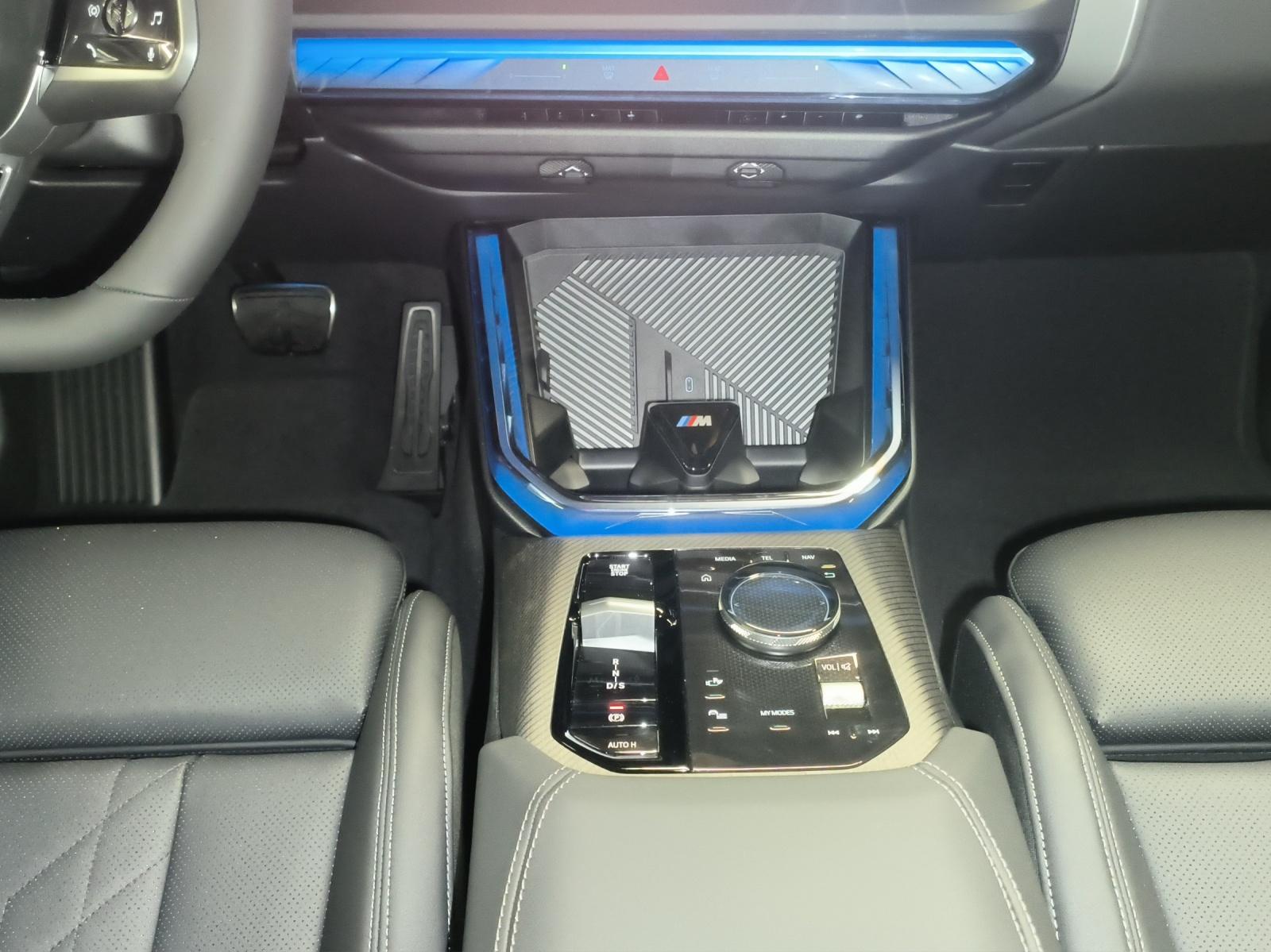 BMW X3 20d xDrive-image-19