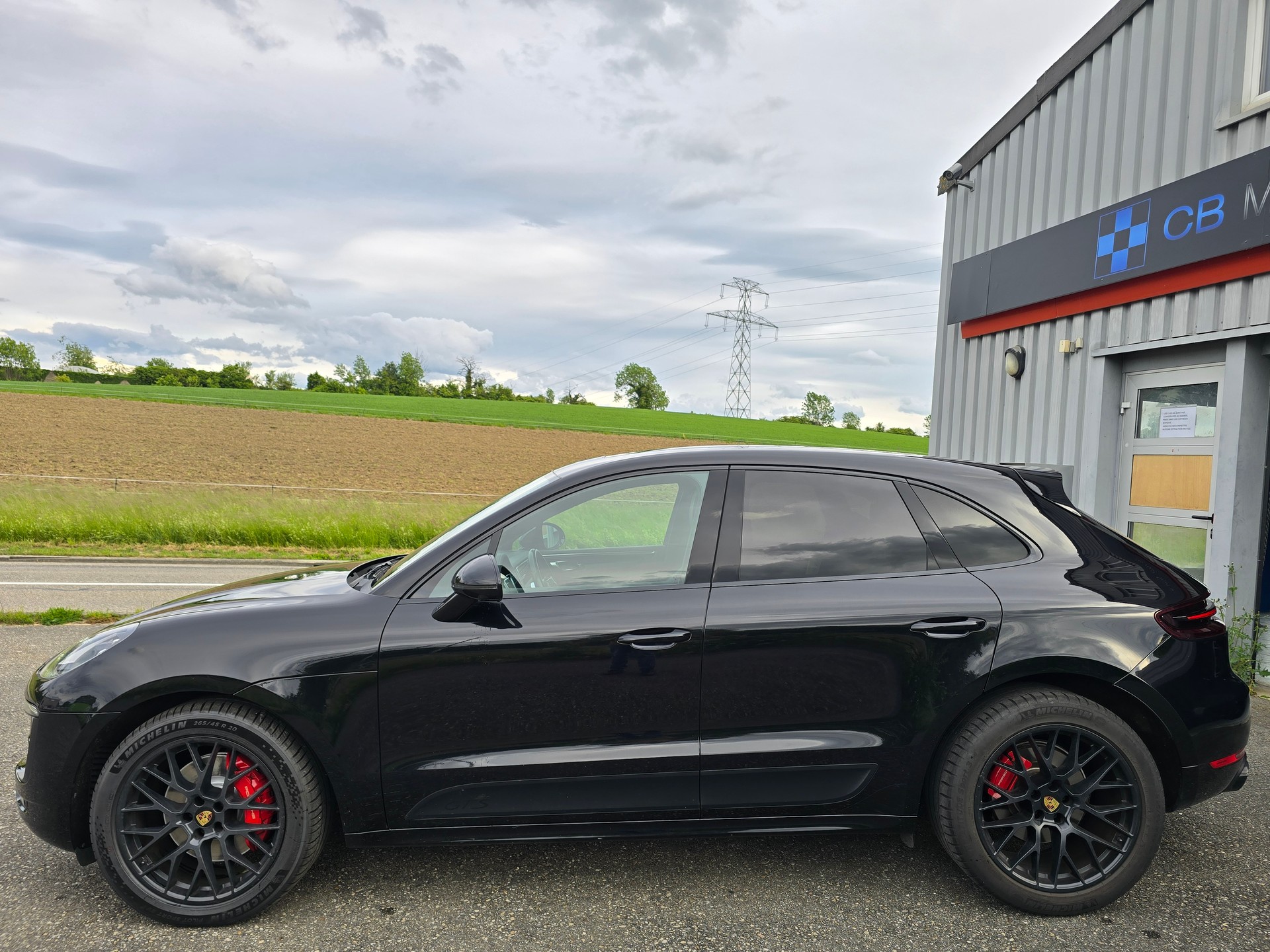 PORSCHE Macan GTS PDK PACK CHRONO-image-4