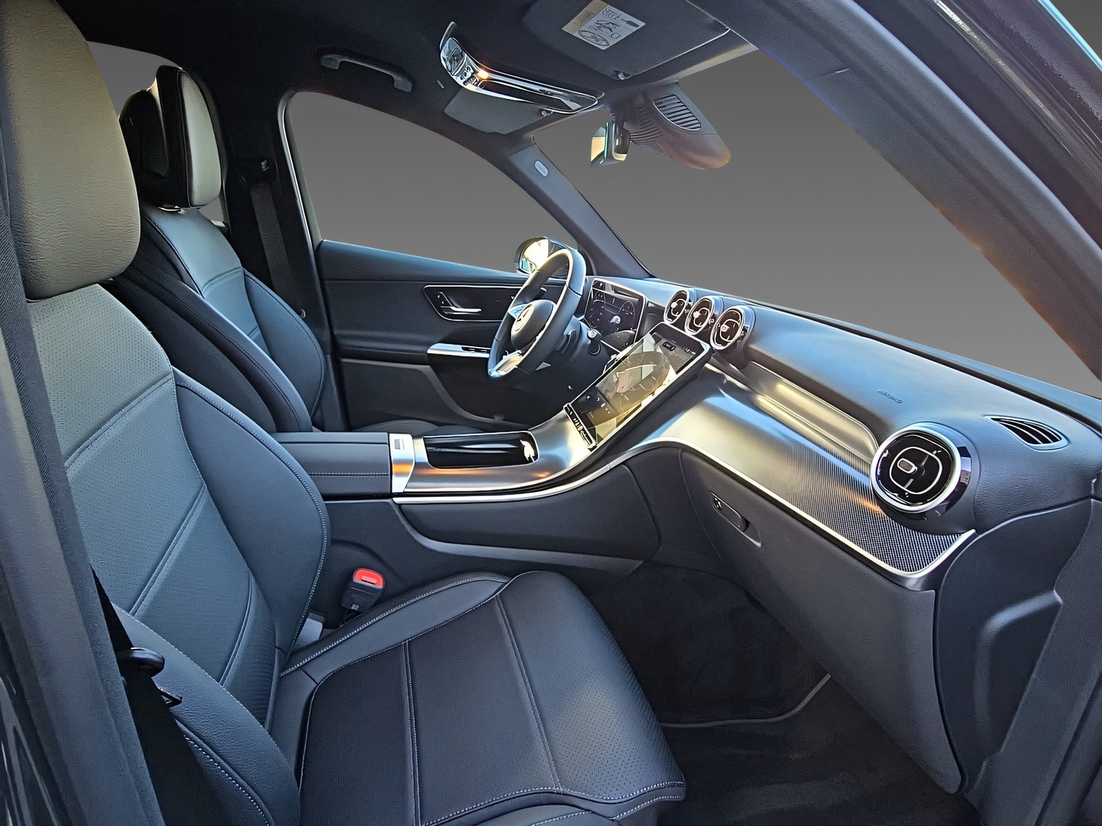 MERCEDES-BENZ GLC 220 d 4Matic-image-8