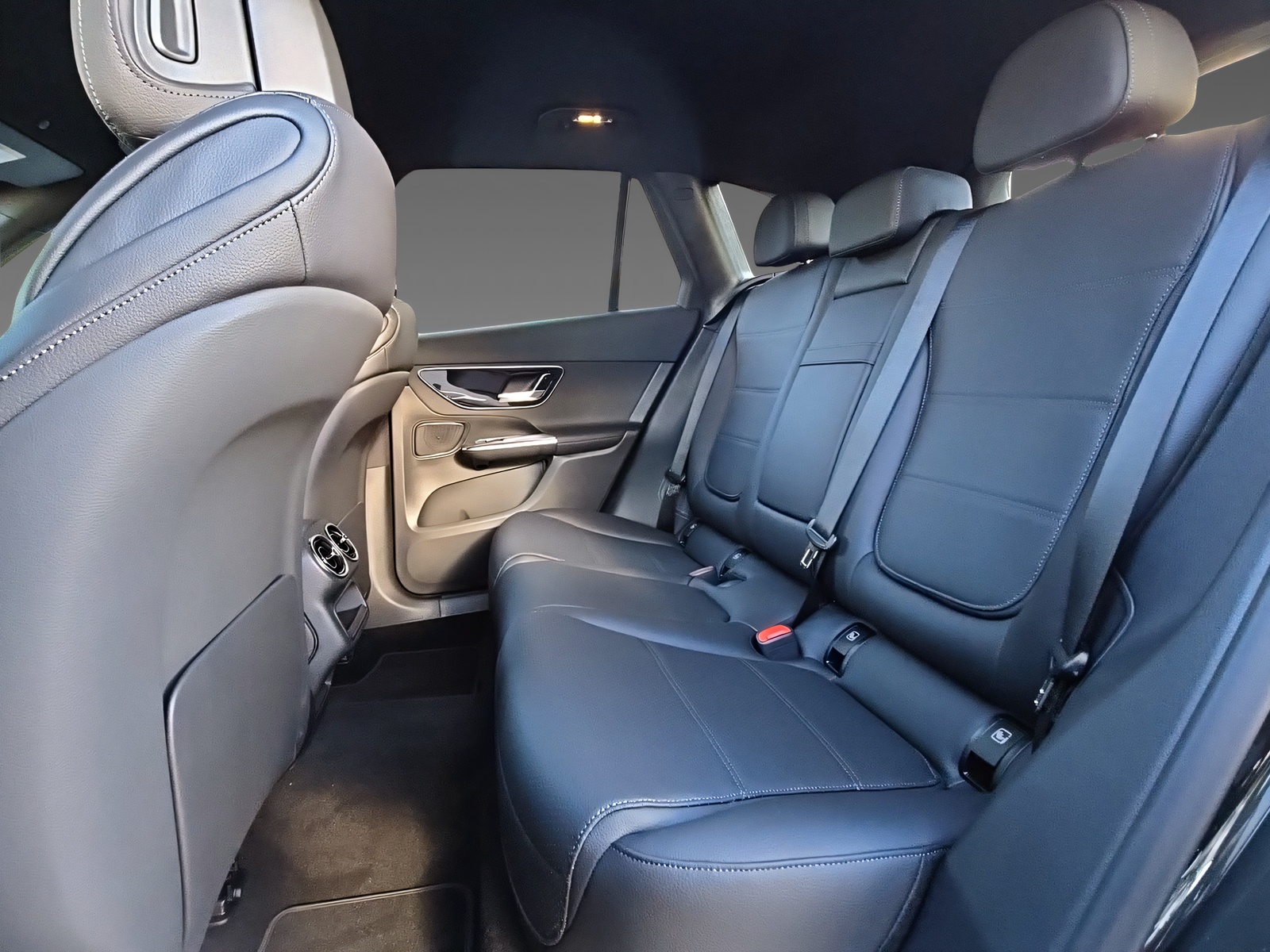MERCEDES-BENZ GLC 220 d 4Matic-image-15