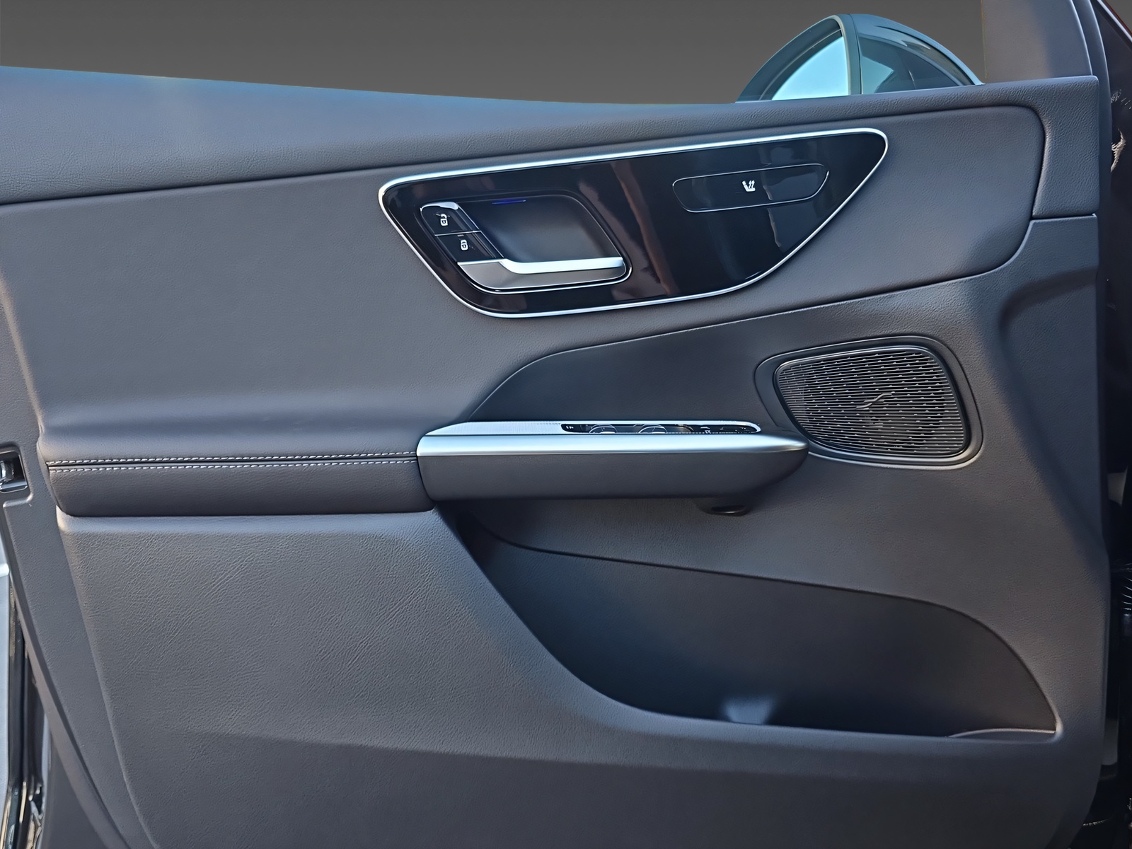 MERCEDES-BENZ GLC 220 d 4Matic-image-13