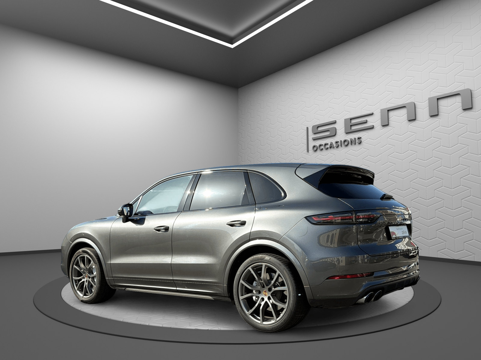 PORSCHE Cayenne Turbo-showroom-element-3