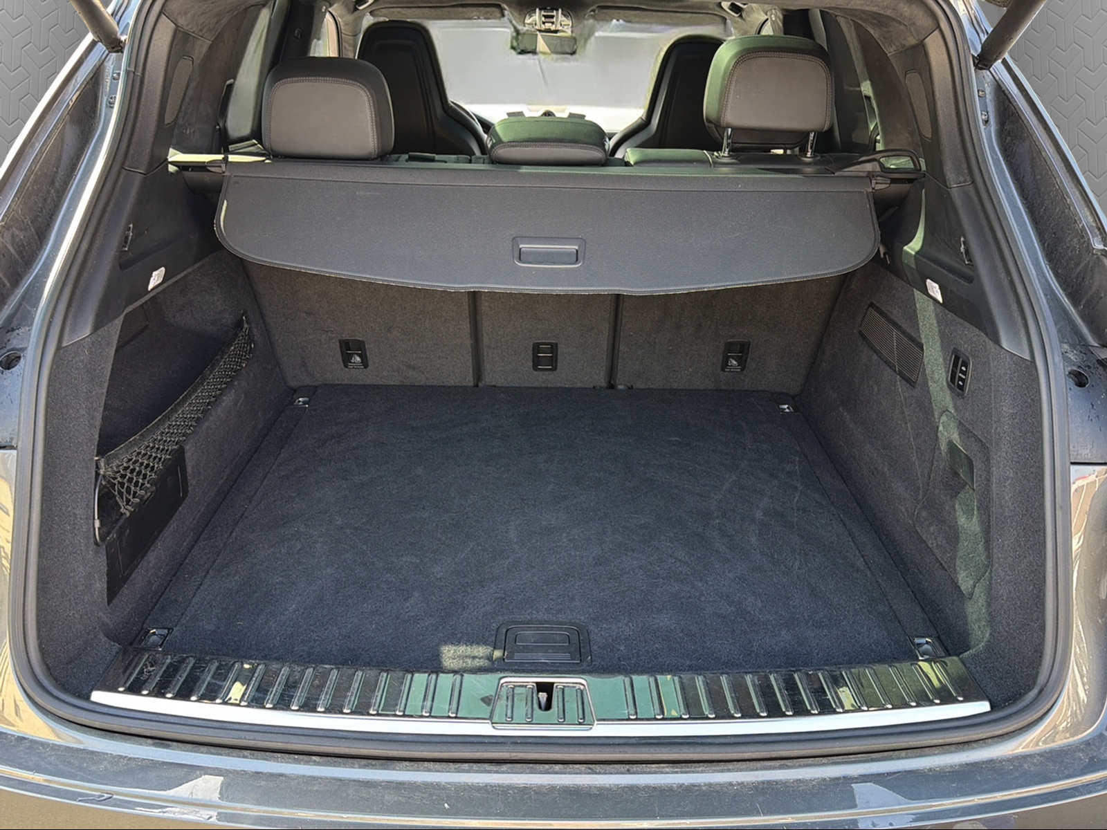 PORSCHE Cayenne Turbo-image-9