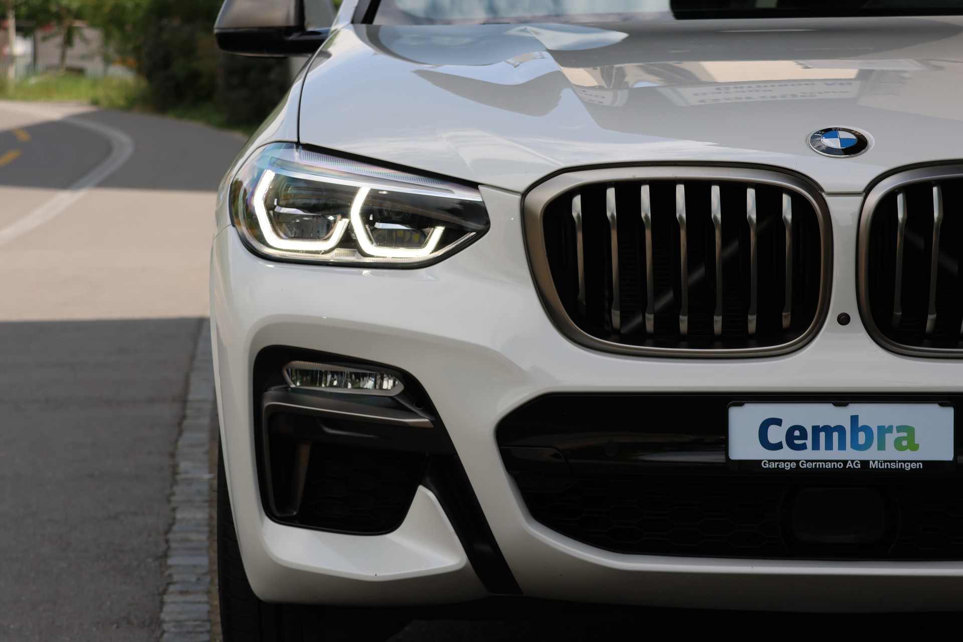 BMW X4 M40i Steptronic-showroom-element-3