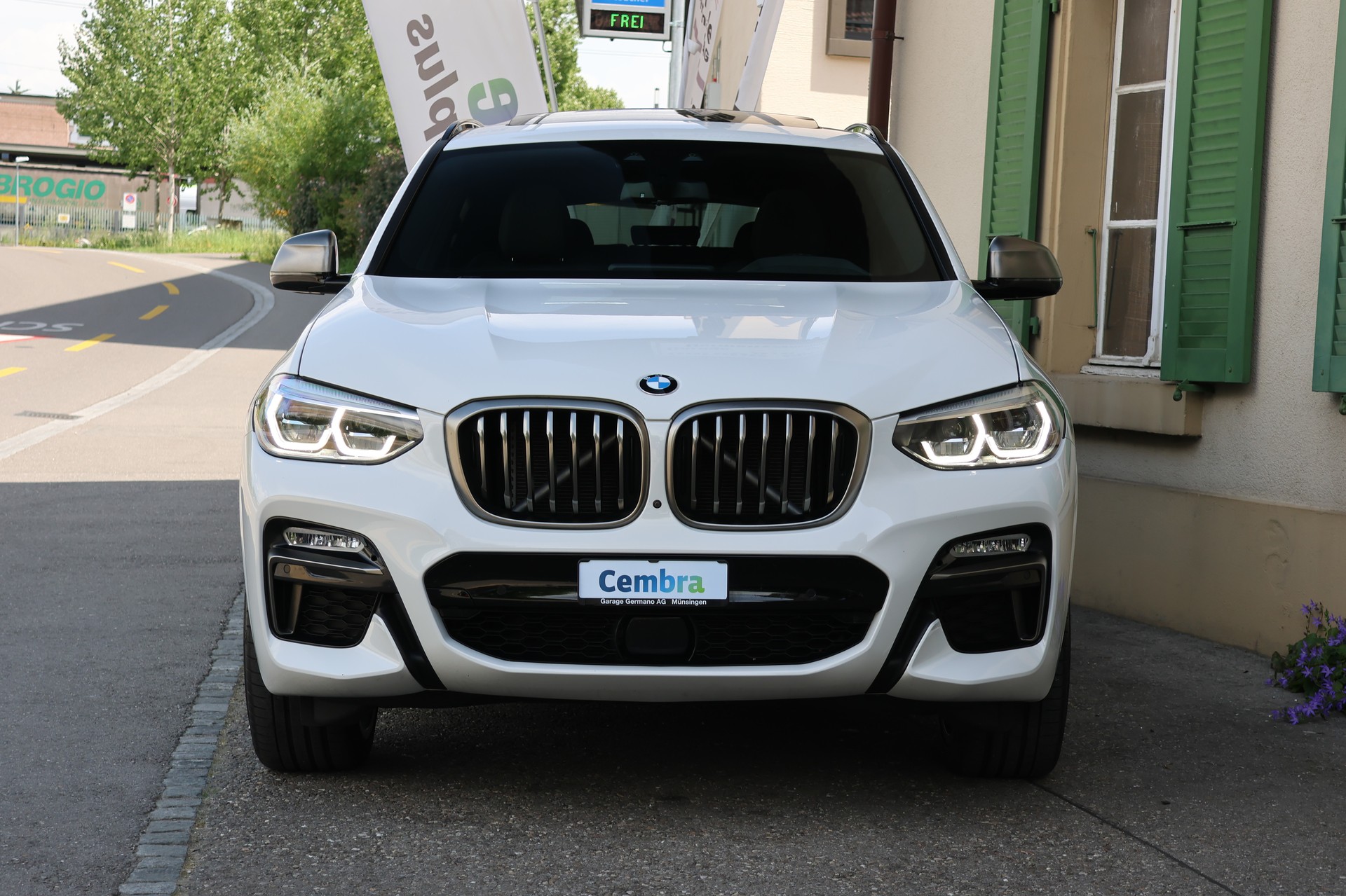 BMW X4 M40i Steptronic-showroom-element-1