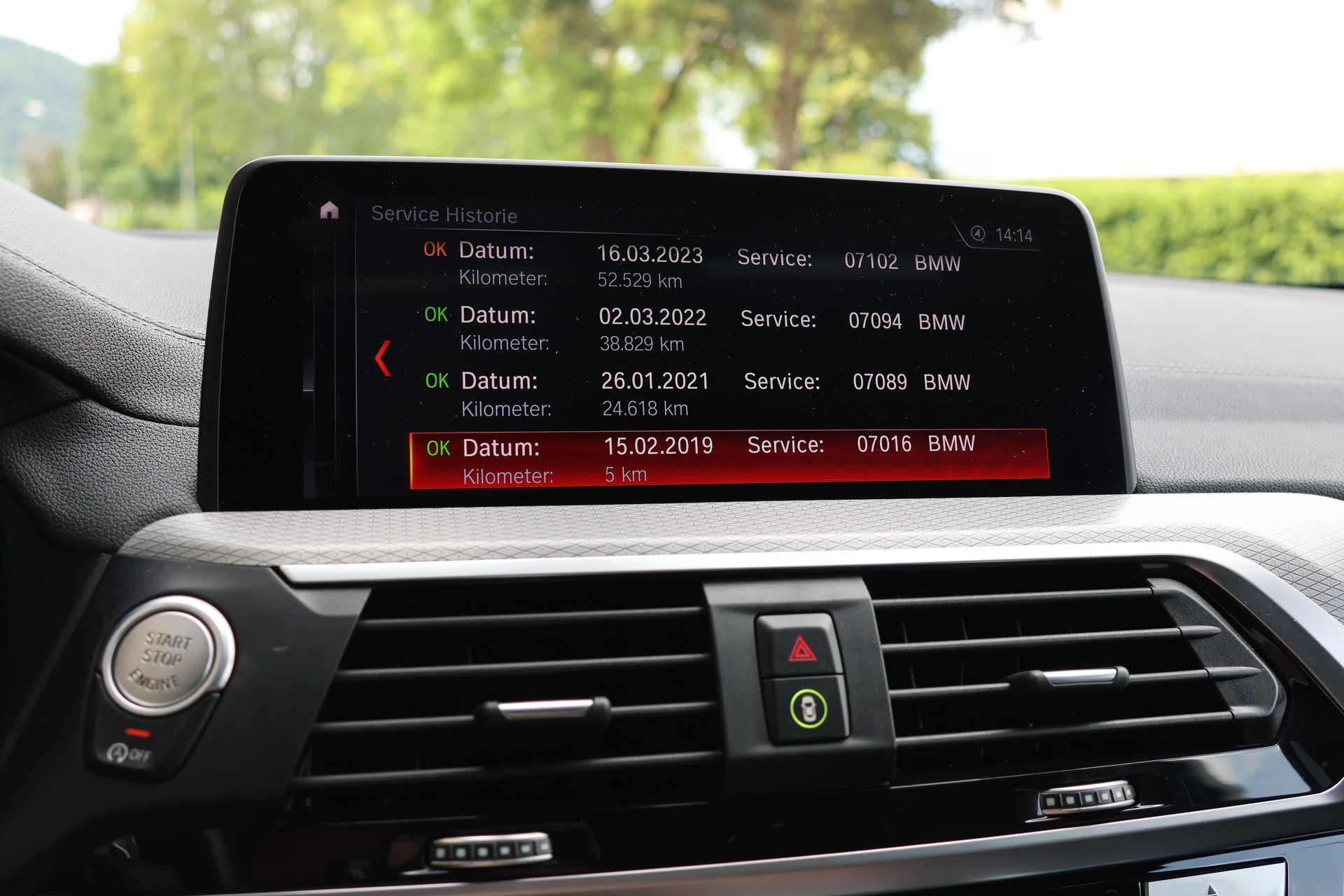 BMW X4 M40i Steptronic-image-22