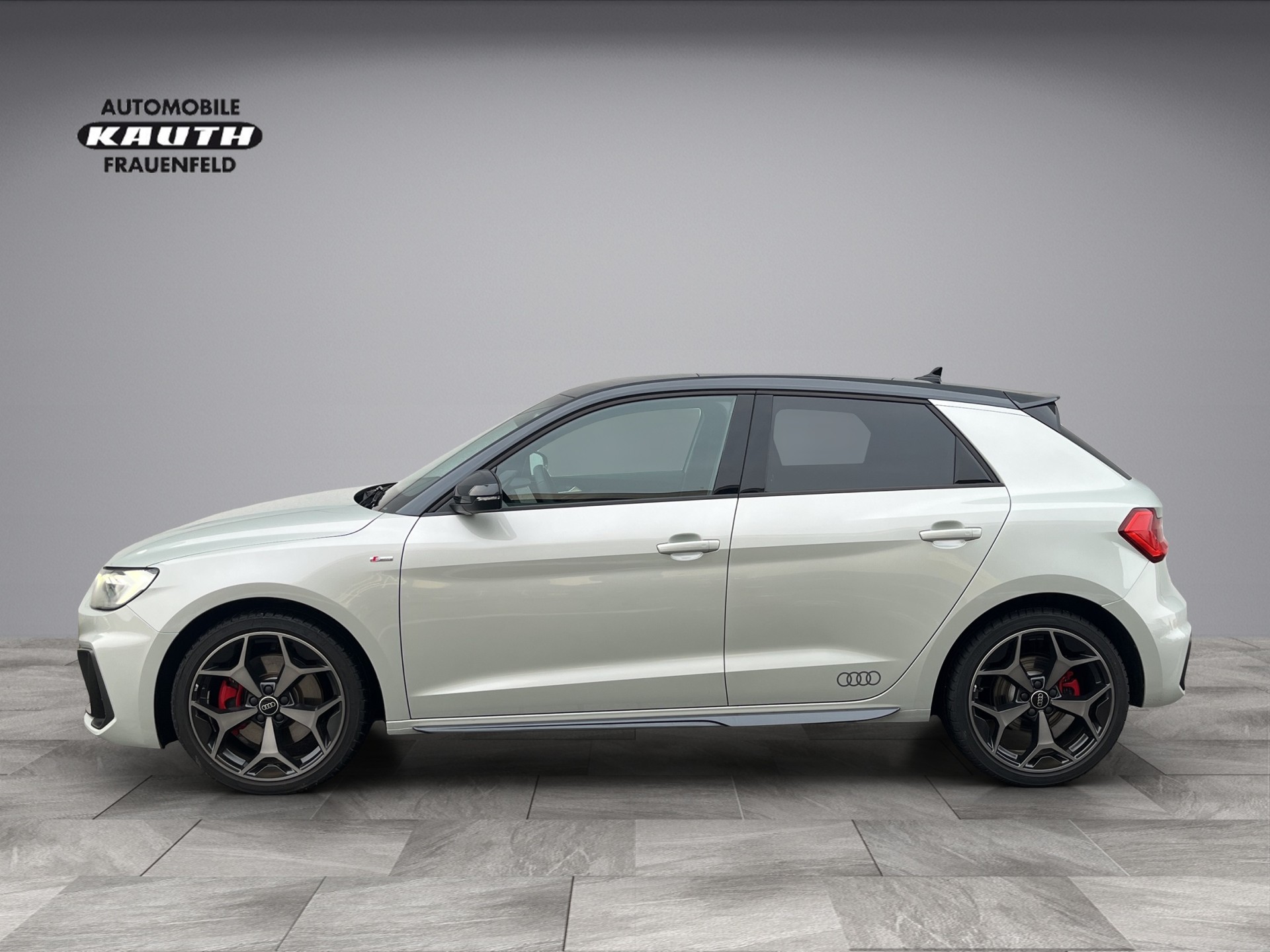 AUDI A1 Sportback 40 TFSI S Line S-tronic*Tausilber, 207Ps, (5-Jahre Garantie)-showroom-element-1