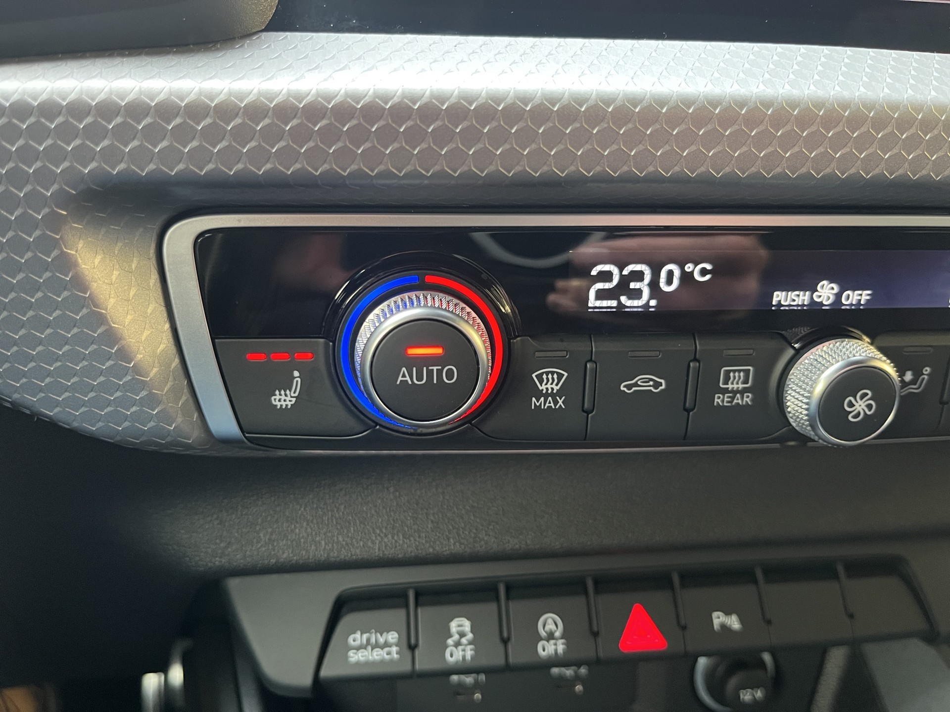 AUDI A1 Sportback 40 TFSI S Line S-tronic*Tausilber, 207Ps, (5-Jahre Garantie)-image-24