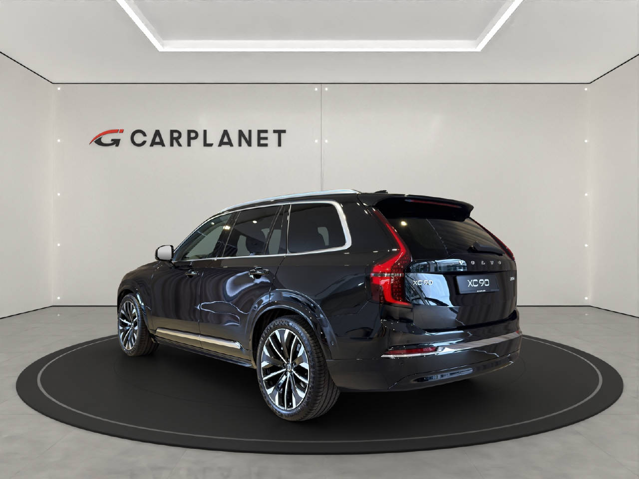 VOLVO XC90 2.0 B5 MH Ultra Bright AWD-showroom-element-2