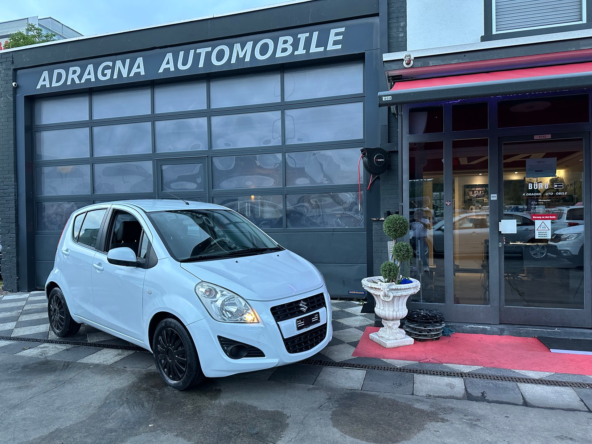 SUZUKI Splash 1.2i 16V GL Sergio Cellano Automatic-image-1