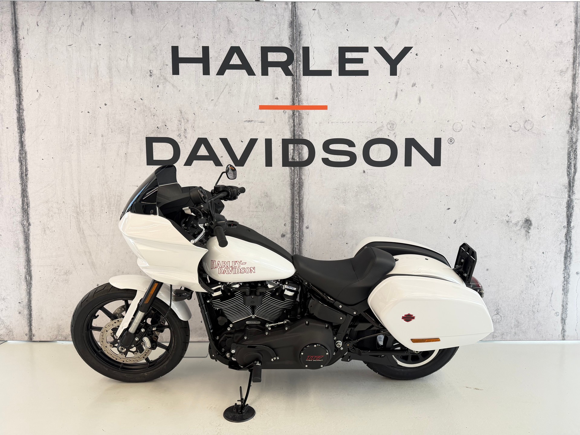 HARLEY-DAVIDSON FXLRST Low Rider ST 117-image-3