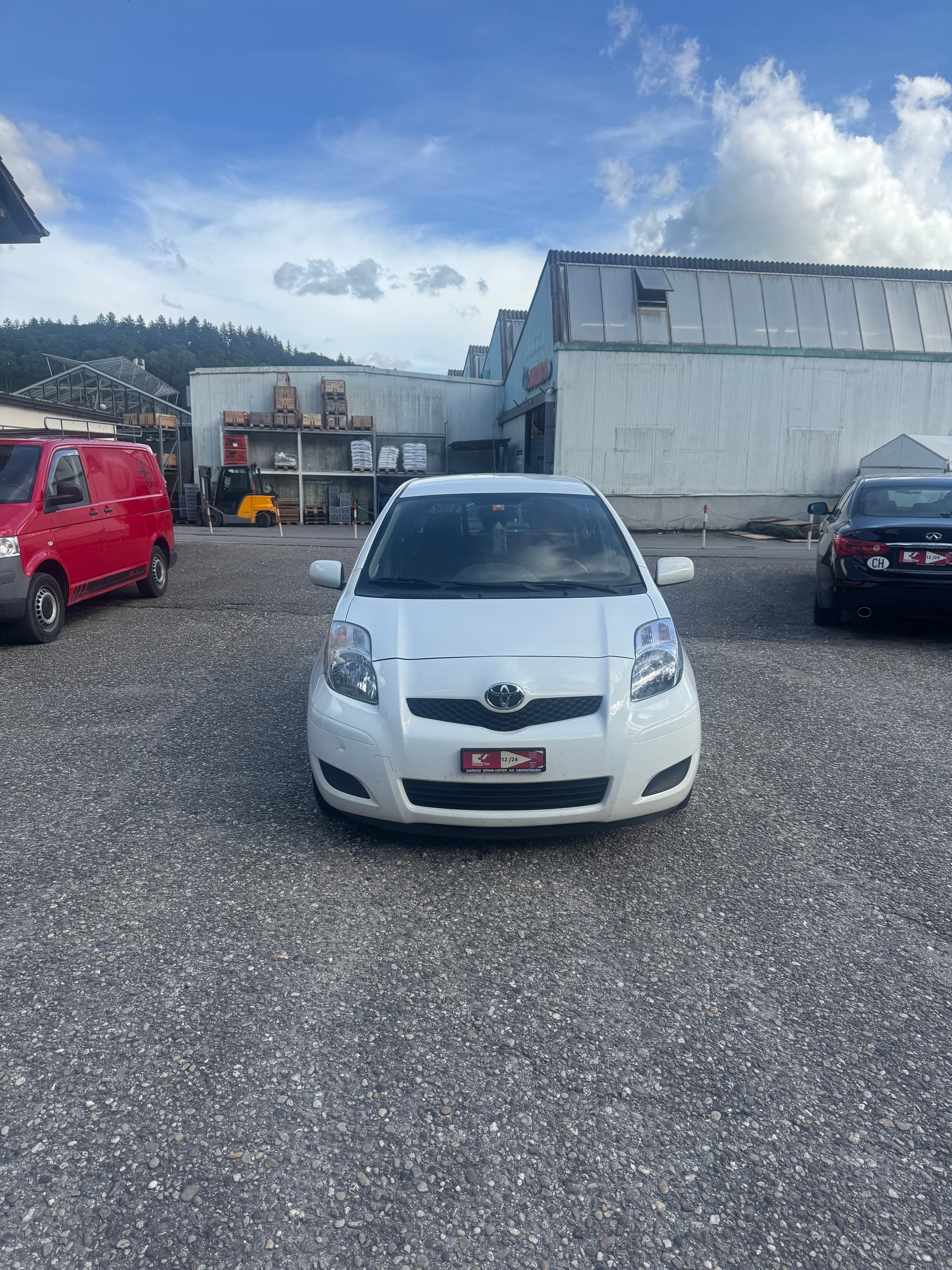 TOYOTA Yaris 1.33 Linea Sol