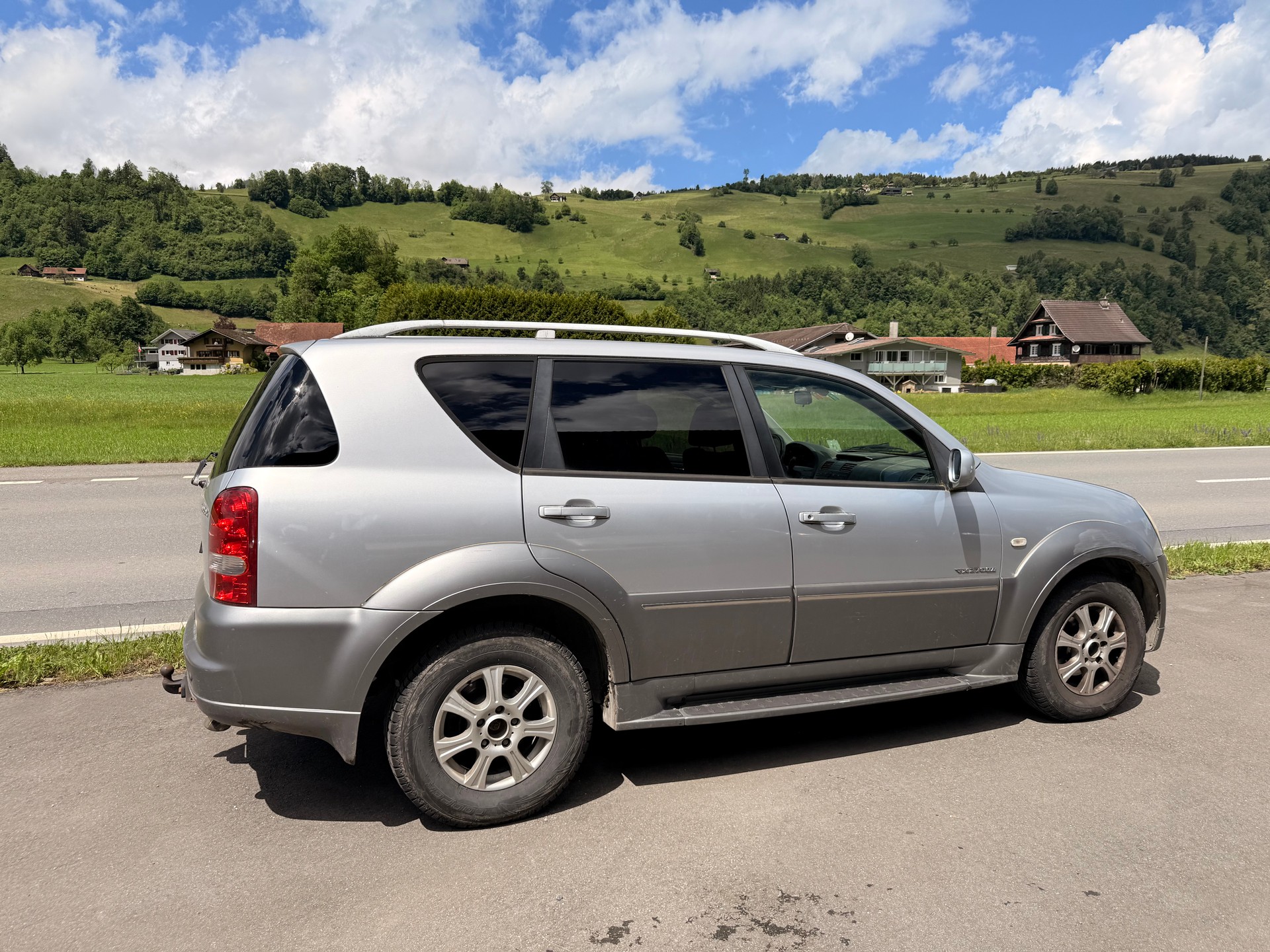 KGM-SsangYong Rexton RX 270 XVT Genesis Automatic-image-5