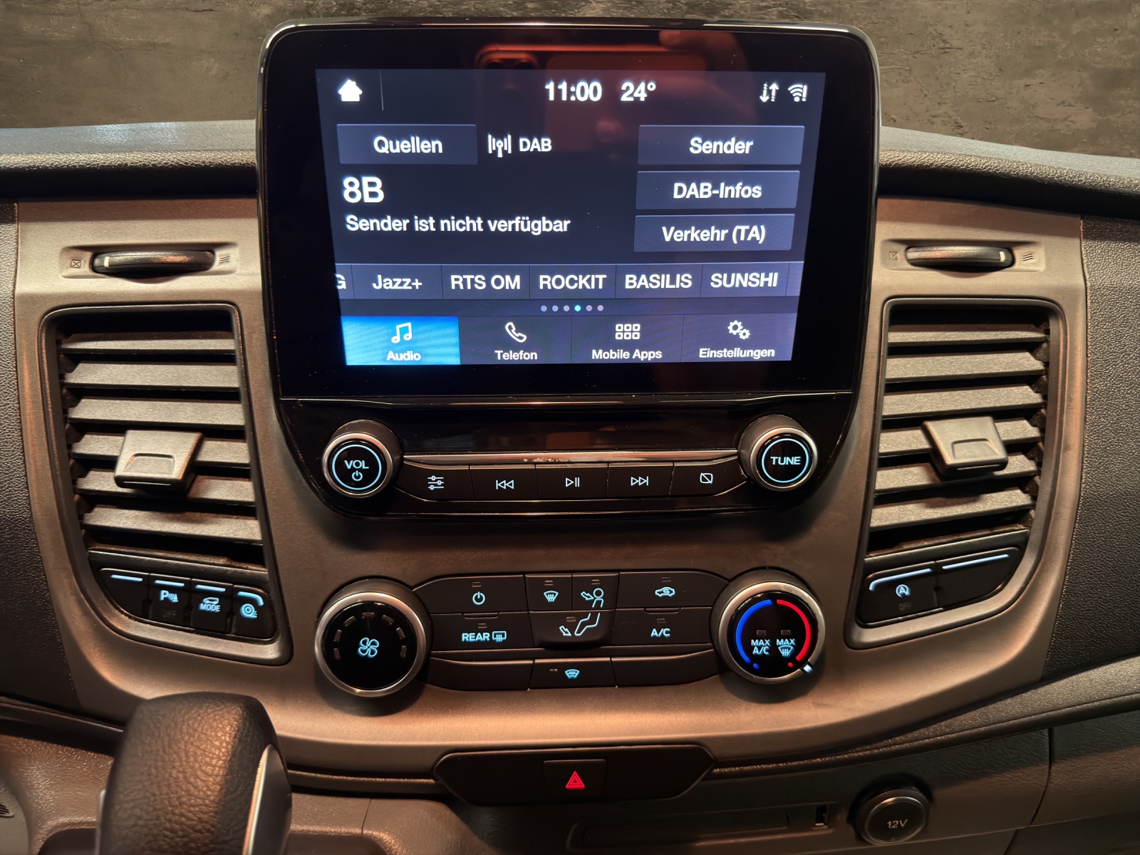 FORD Transit Custom Van 280 L1H1 Trend Automat-showroom-element-3