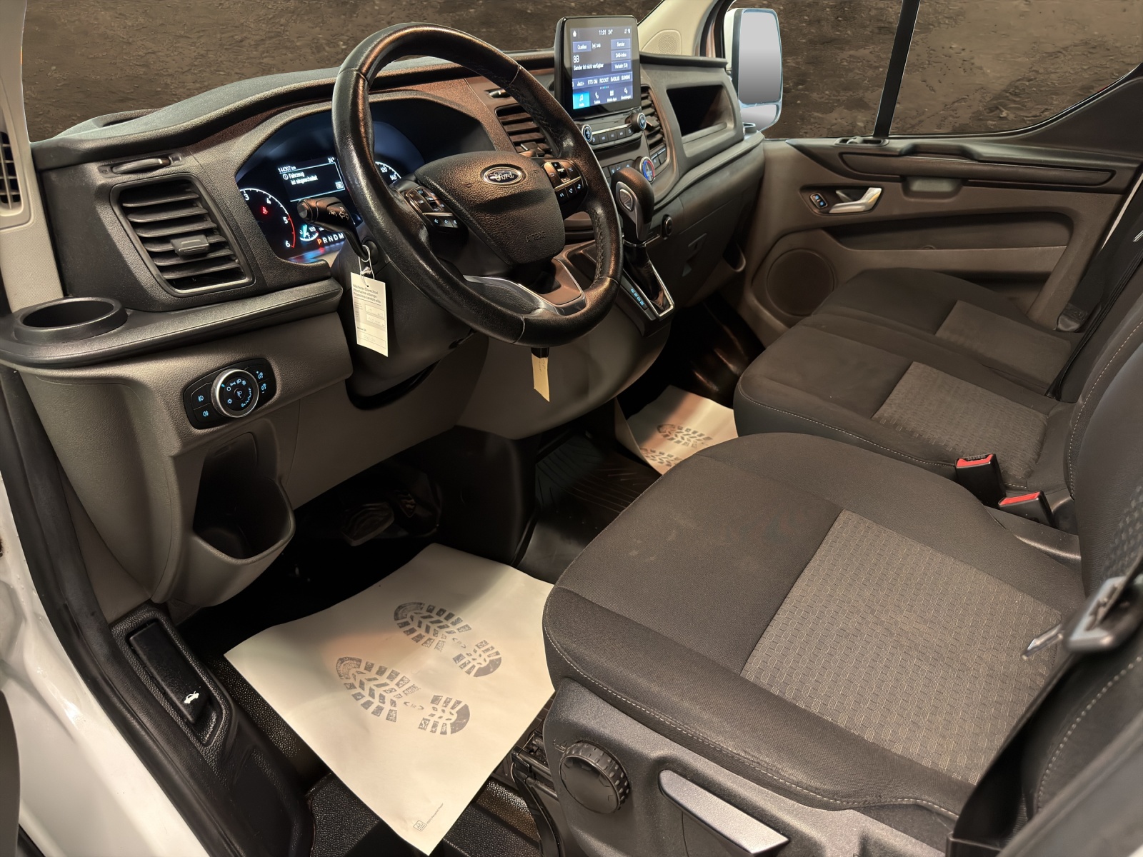 FORD Transit Custom Van 280 L1H1 Trend Automat-image-4
