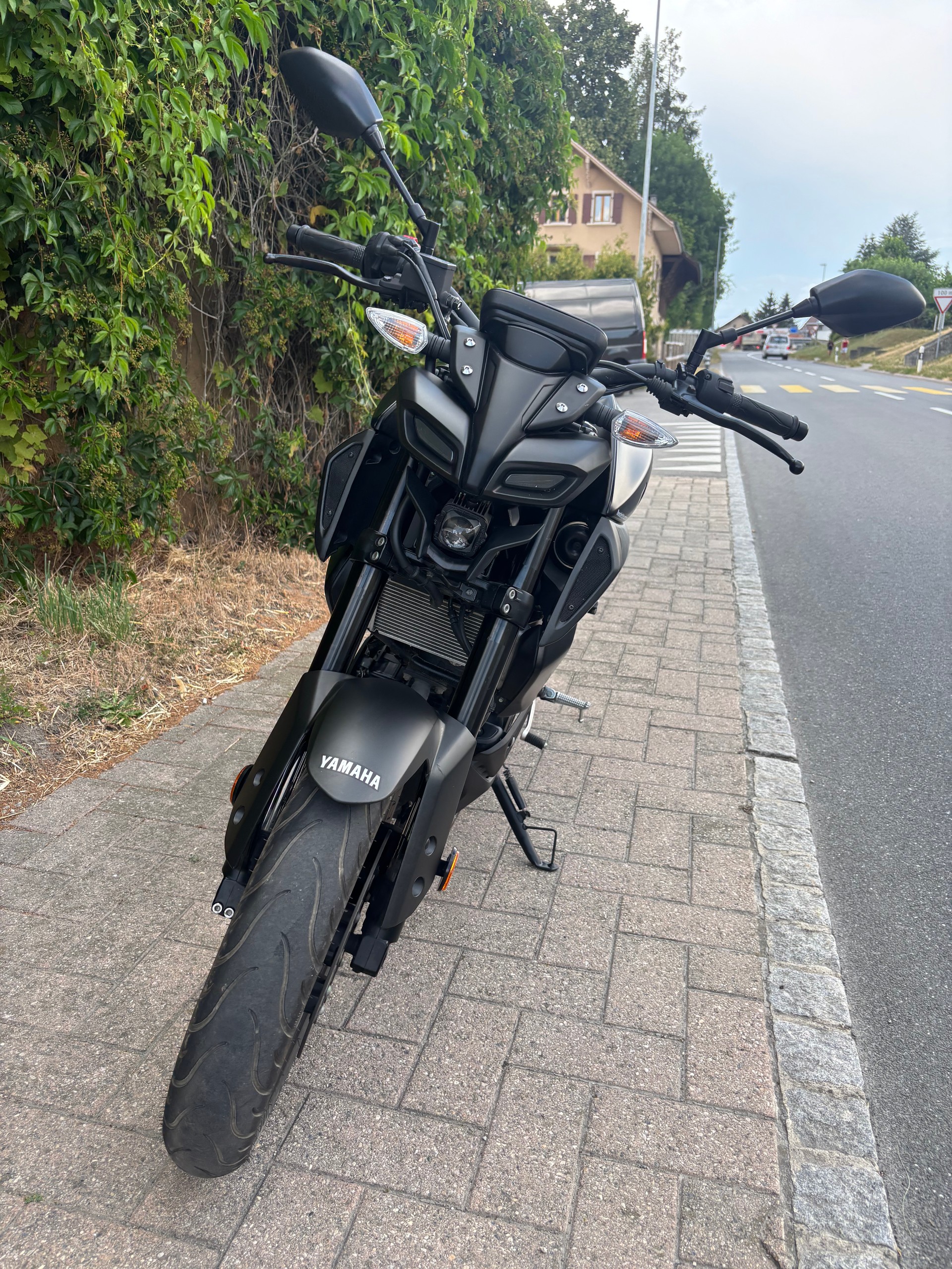 YAMAHA MT-125 ABS-image-3